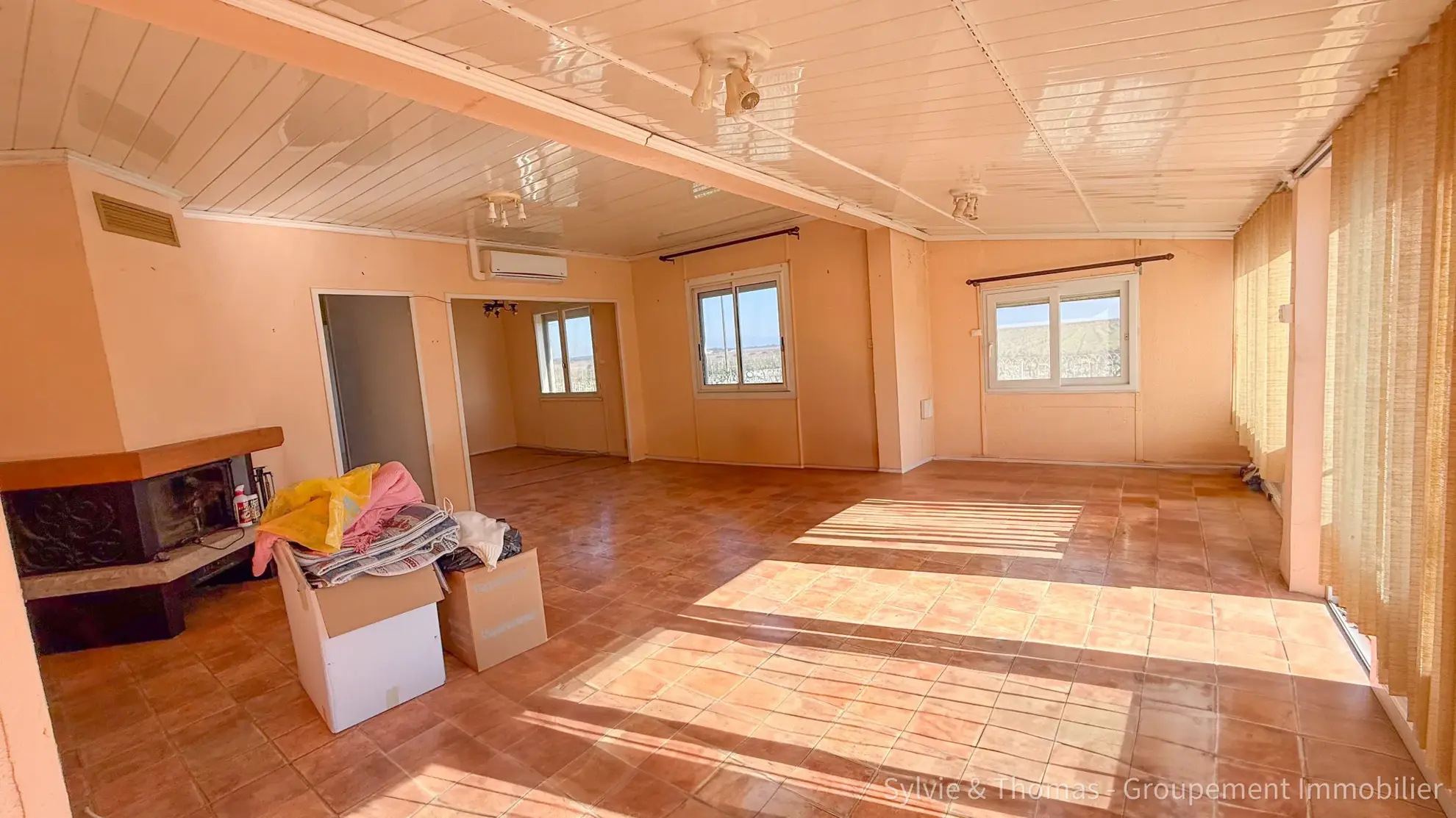 Maison à rénover avec vue exceptionnelle sur le Mont Ventoux à Orange