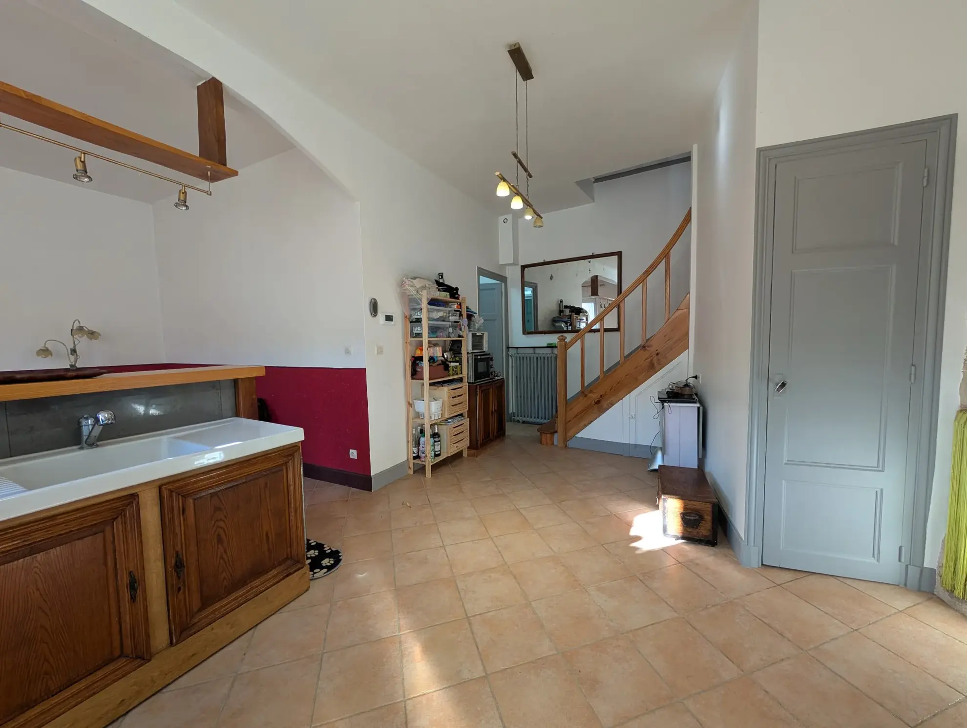 Maison de village avec garage, jardin et plage privée à Les Martres-de-Veyre 