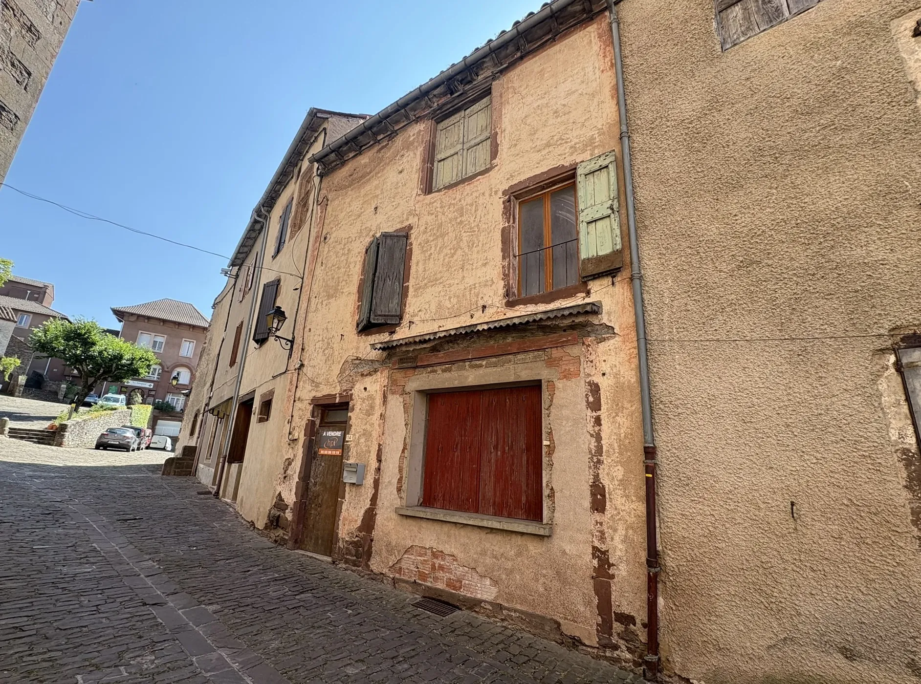 Maison de village à Belmont Sur Rance avec 3 chambres et combles aménageables