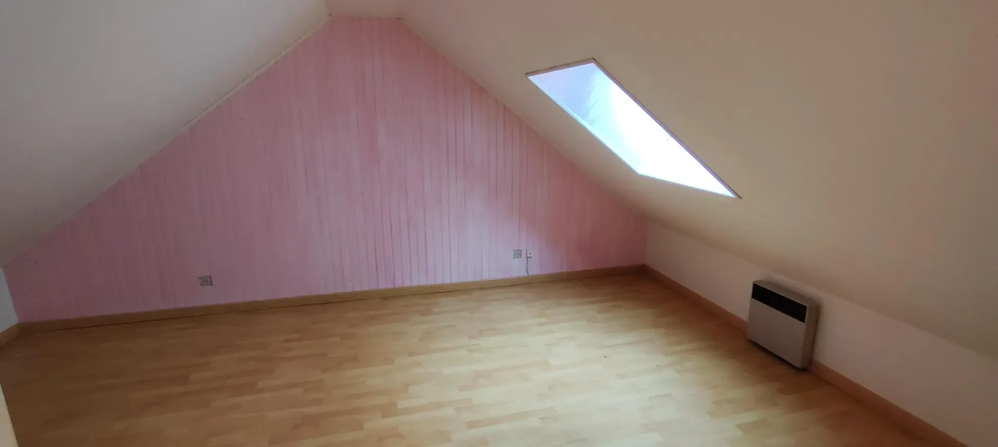 Maison familiale à vendre à Tonnerre avec jardin de 995 m² - 110 m² 