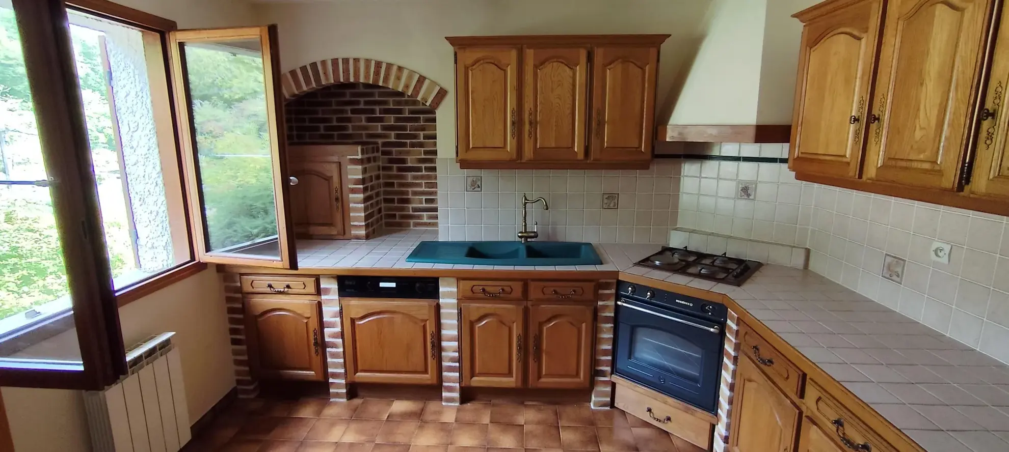 Maison familiale à vendre à Tonnerre avec jardin de 995 m² - 110 m² 