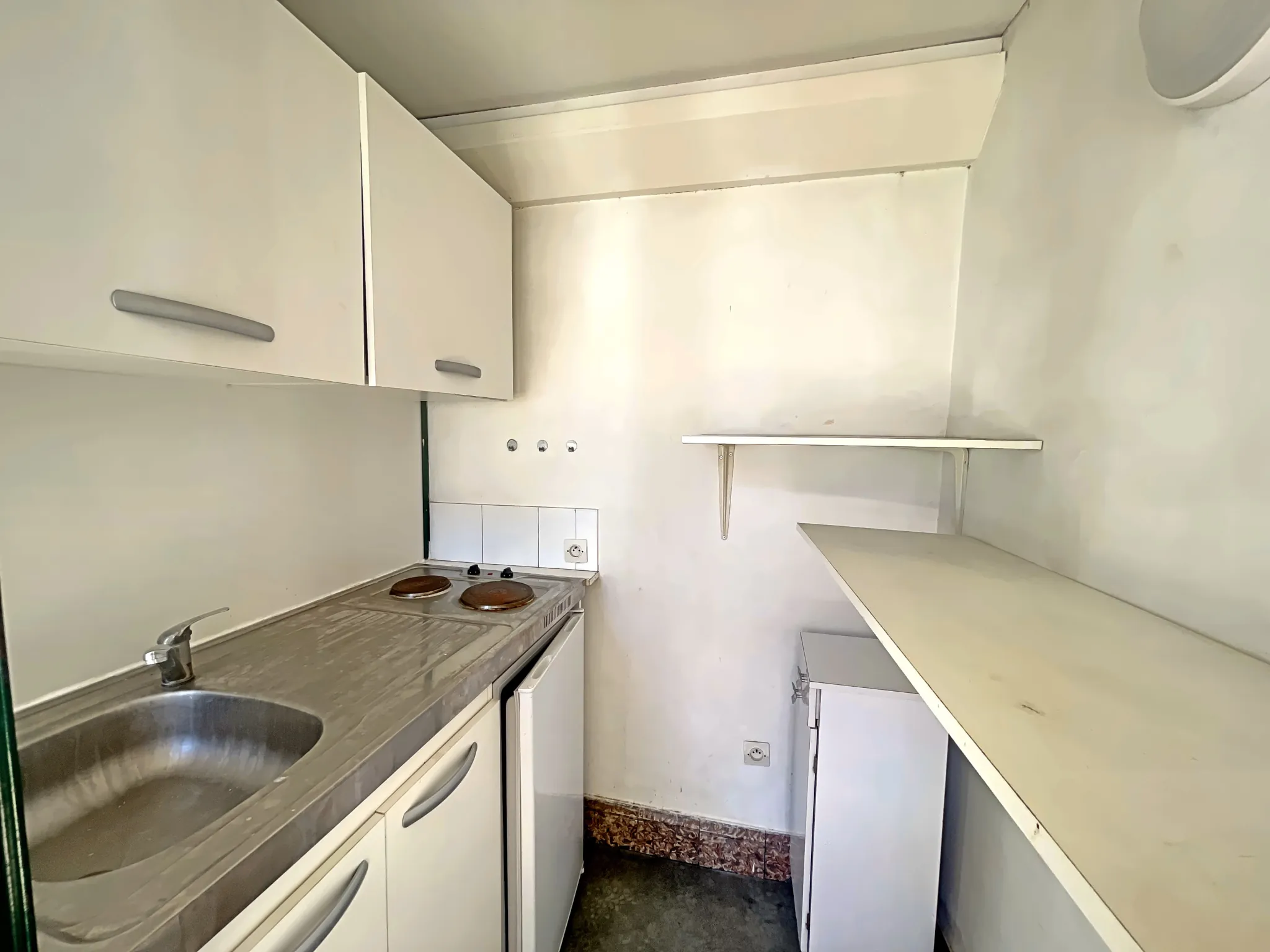 Studio avec terrasse à vendre à Montpellier, emplacement privilégié côté Écusson 