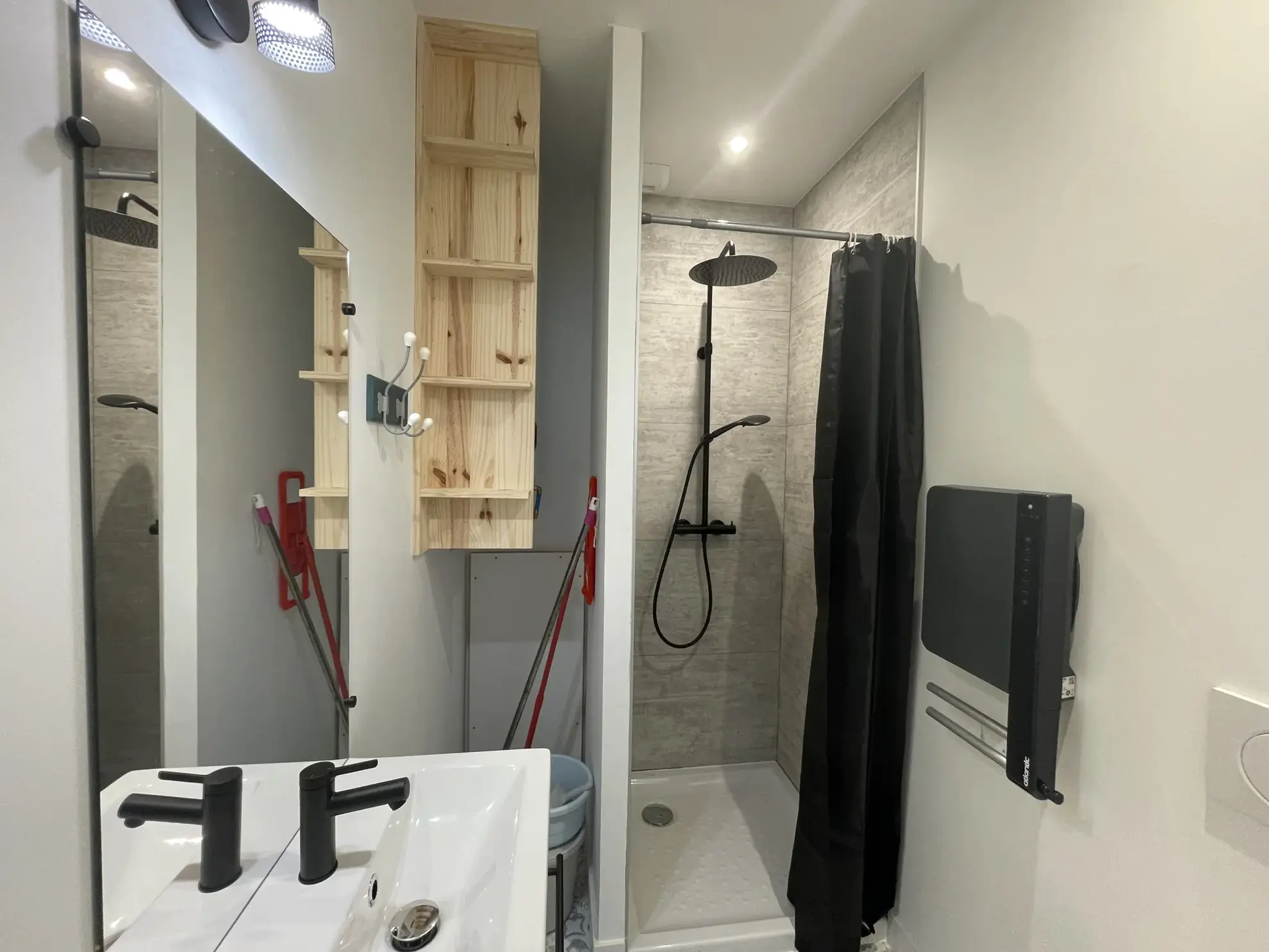 Investissement immobilier à Nantes : Studio rénové au centre-ville avec rendement attractif 