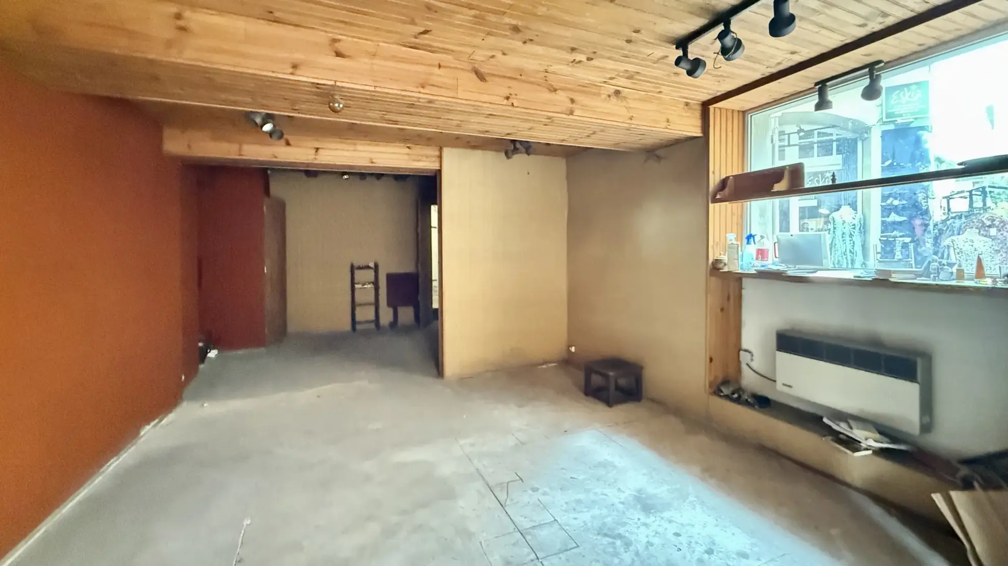 Local commercial de 45 m² à vendre au centre-ville de L'Isle-sur-la-Sorgue