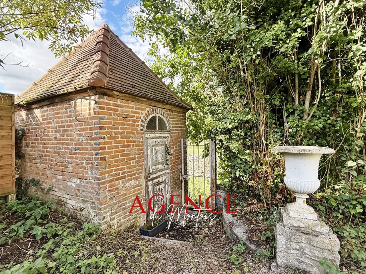 Maison à vendre à Donnemarie-Dontilly avec jardin et garage - Belle opportunité 