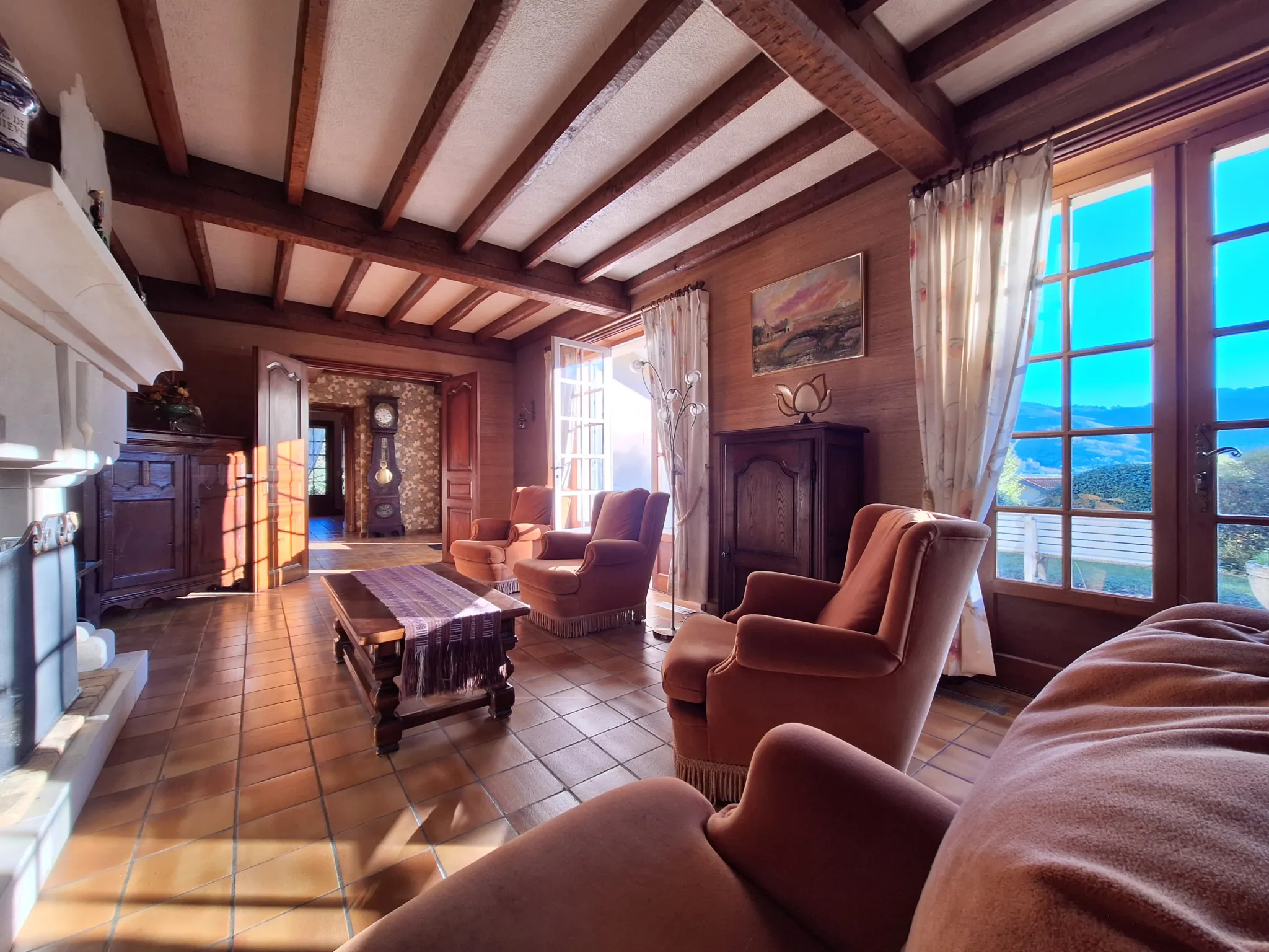 Villa avec vue montagne, sous-sol complet et jardin à Pont de l'Arn 