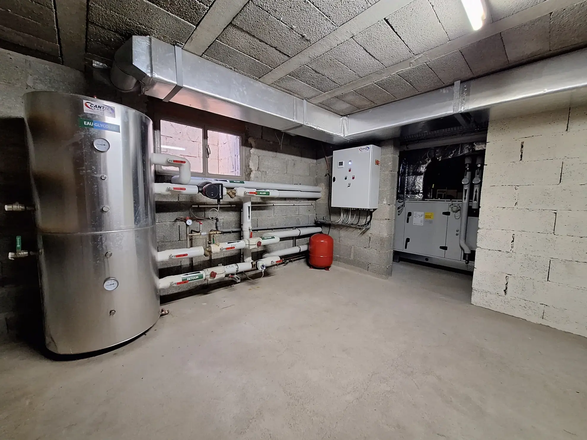 Villa avec vue montagne, sous-sol complet et jardin à Pont de l'Arn 