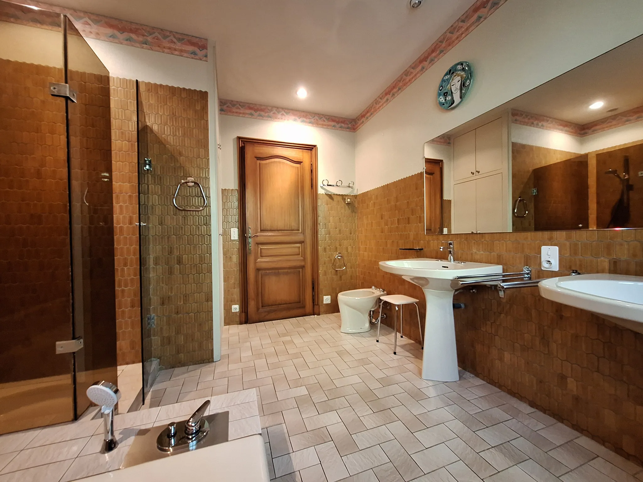 Villa avec vue montagne, sous-sol complet et jardin à Pont de l'Arn 