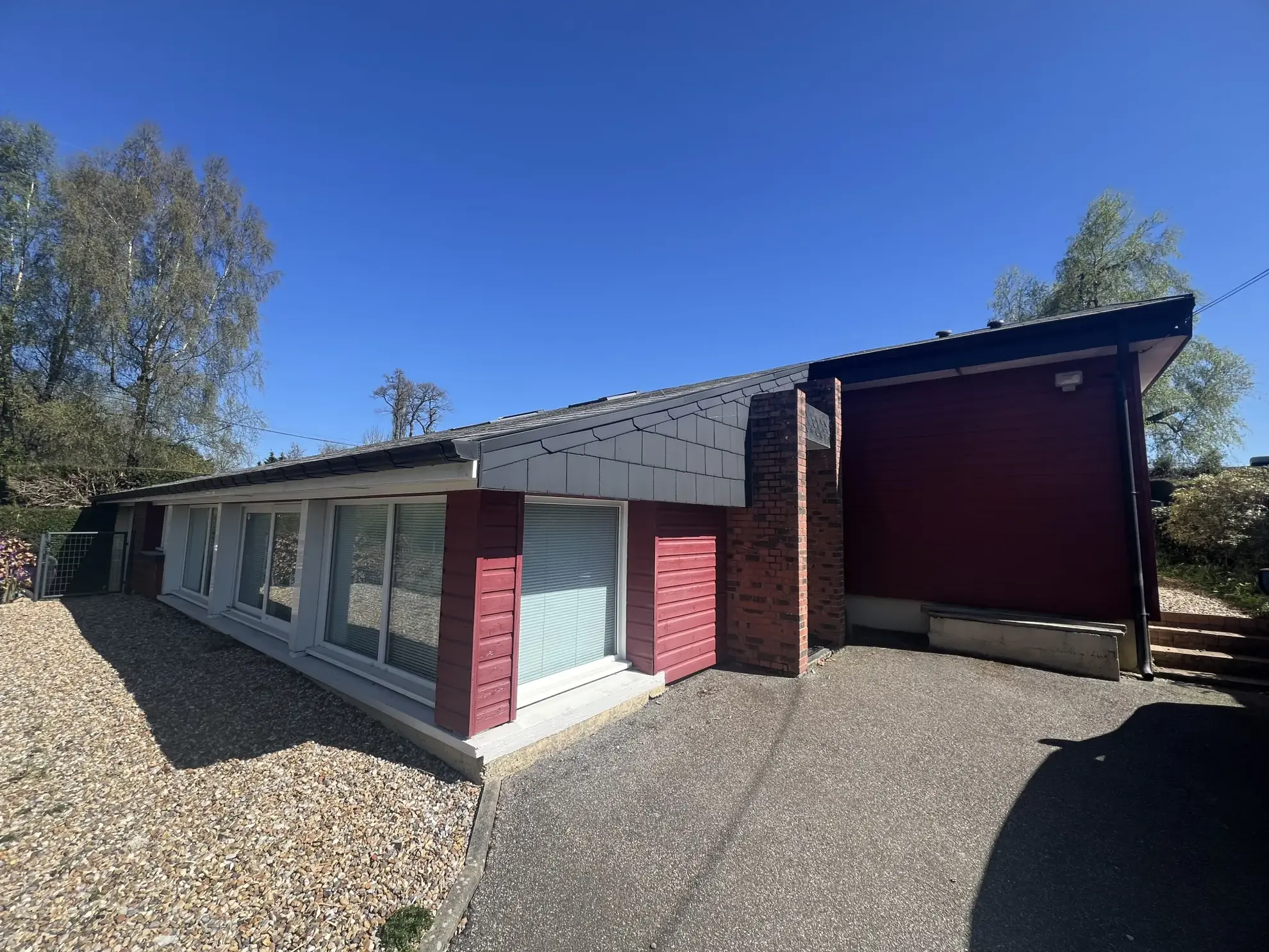 Maison de village moderne de 160m2 avec garage et terrain à Fauville en Caux