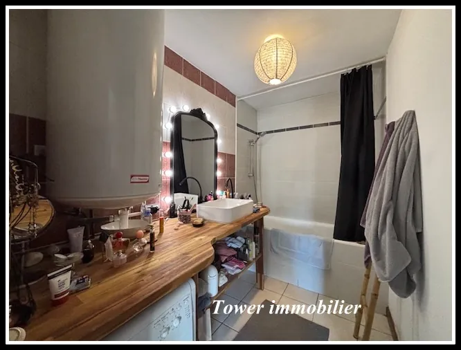 Investissement immobilier à Agen : immeuble avec 4 appartements loués 