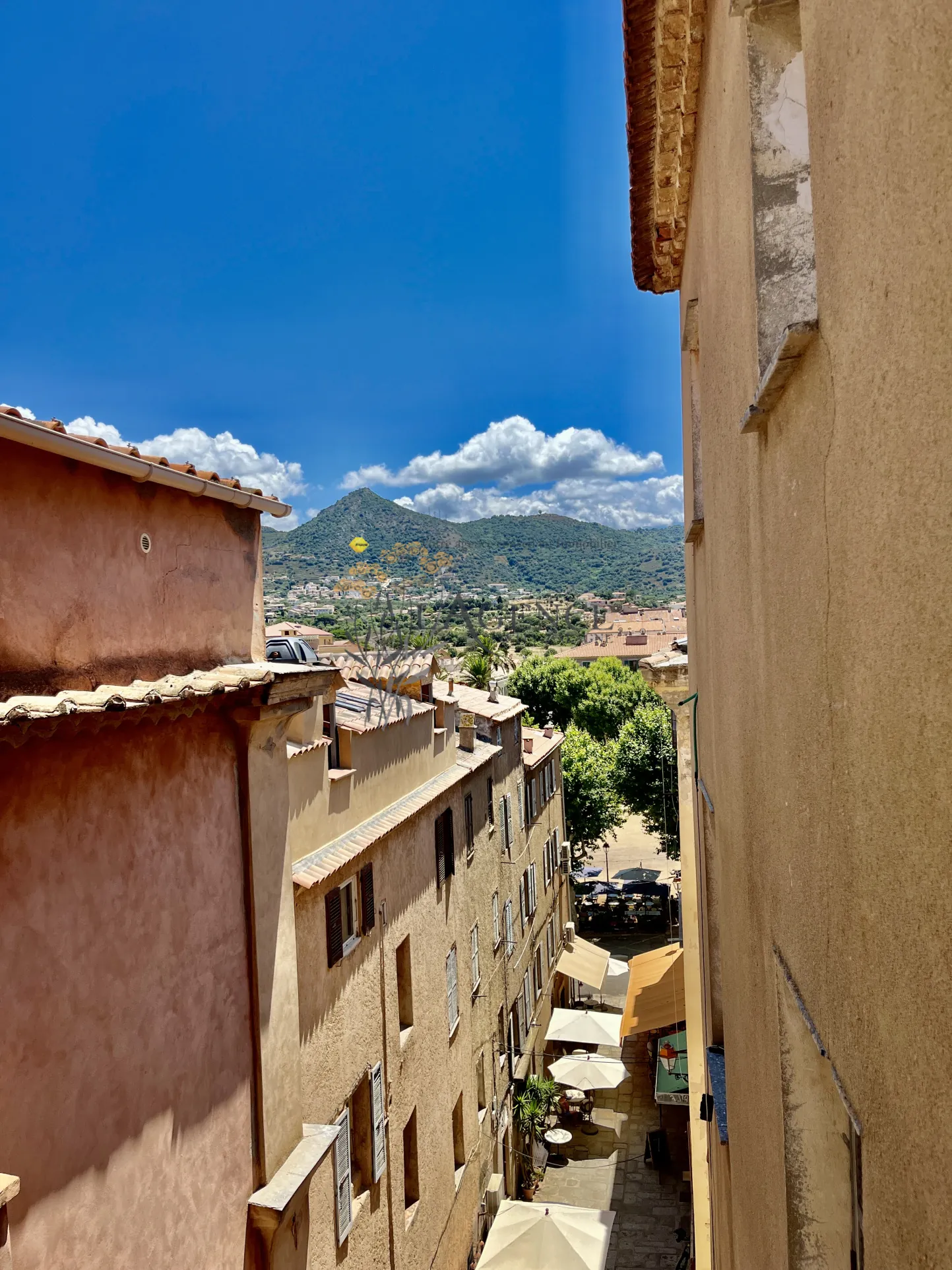 Appartement T2 à vendre au cœur de L'Île Rousse, Vue dégagée 