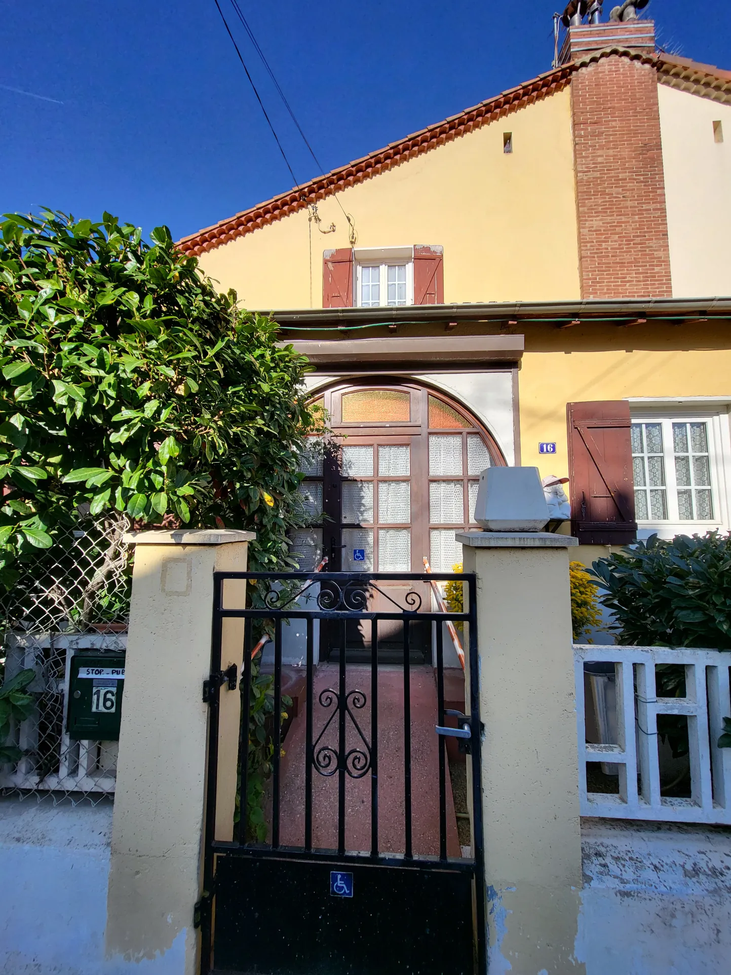 Maison de ville à vendre à Valence (26000) avec garage et jardin 