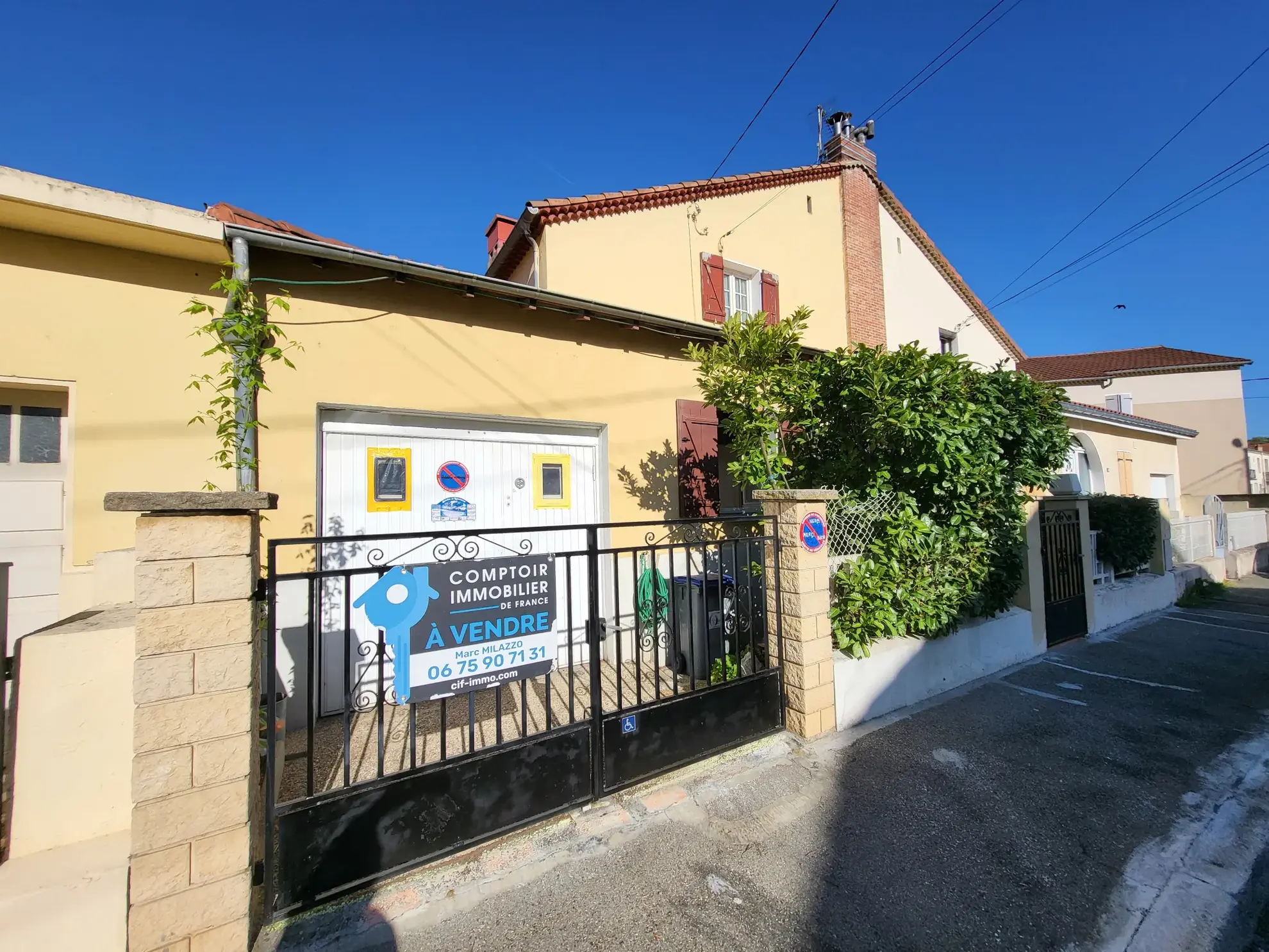 Maison de ville à vendre à Valence (26000) avec garage et jardin 