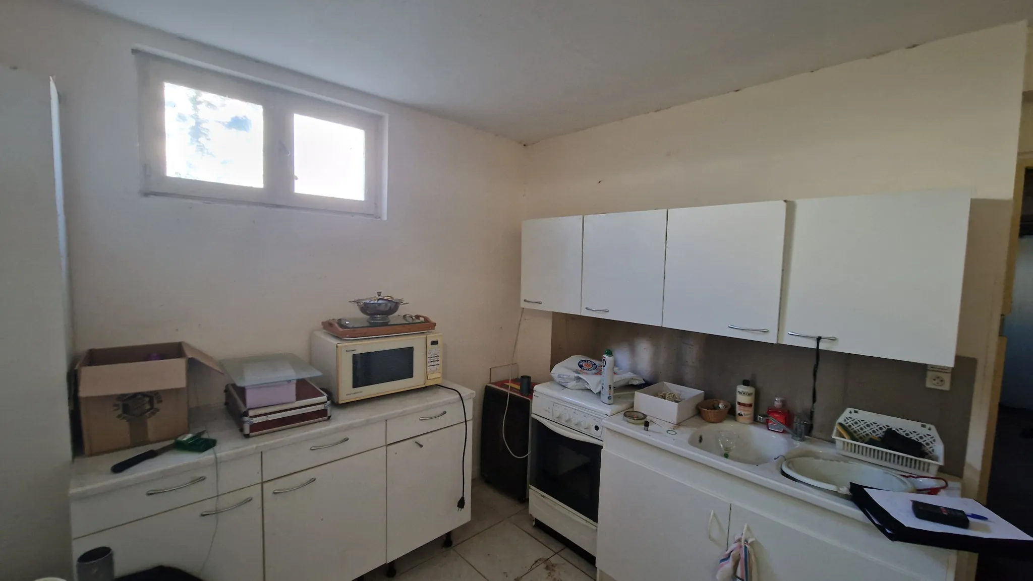 Villa indépendante à Millau de 119 m² avec terrain clos et travaux à prévoir 