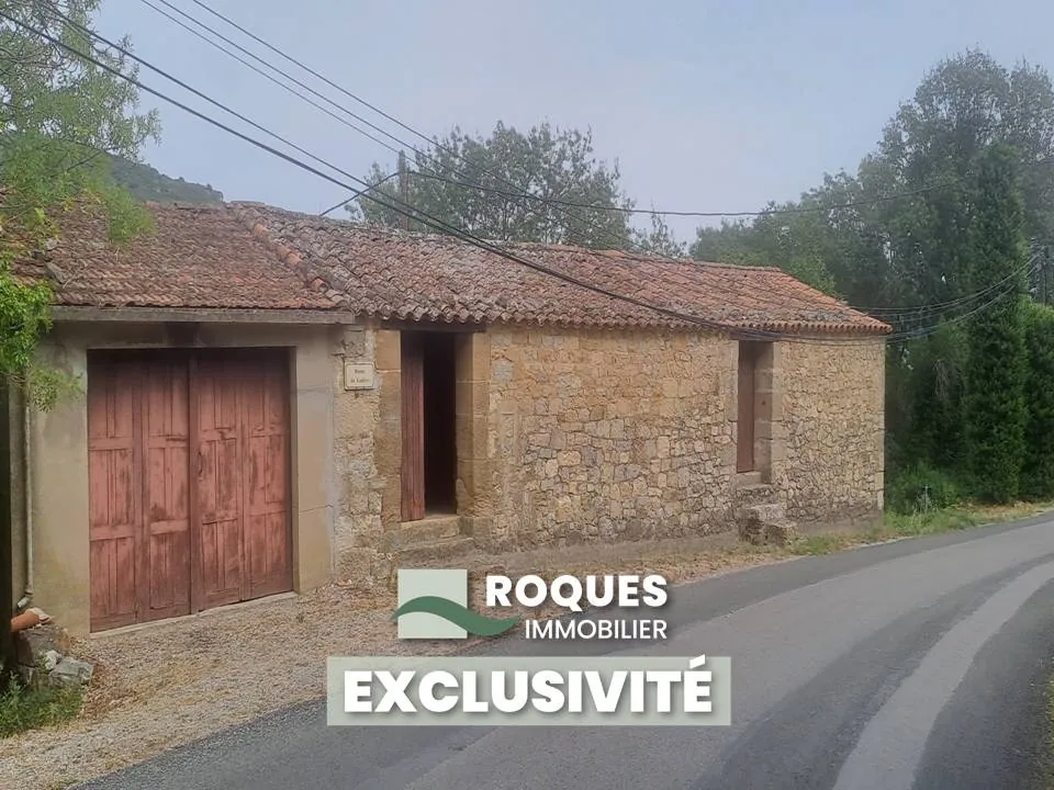 Charmante grange en pierre à rénover à Lauroux, secteur Lodève