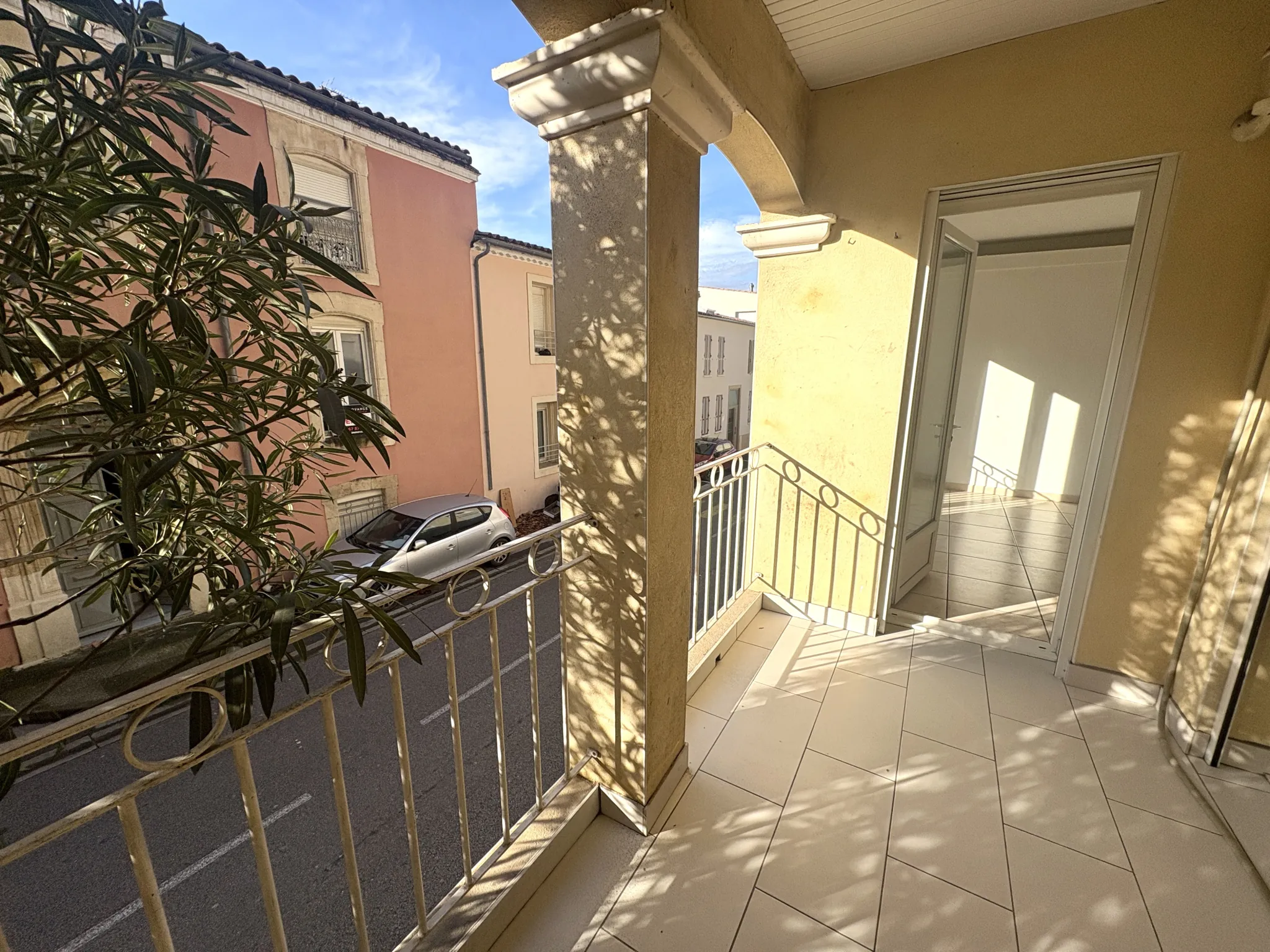 Appartement T4 à Saint Aunès avec Garage, Terrasse et Exposition Sud