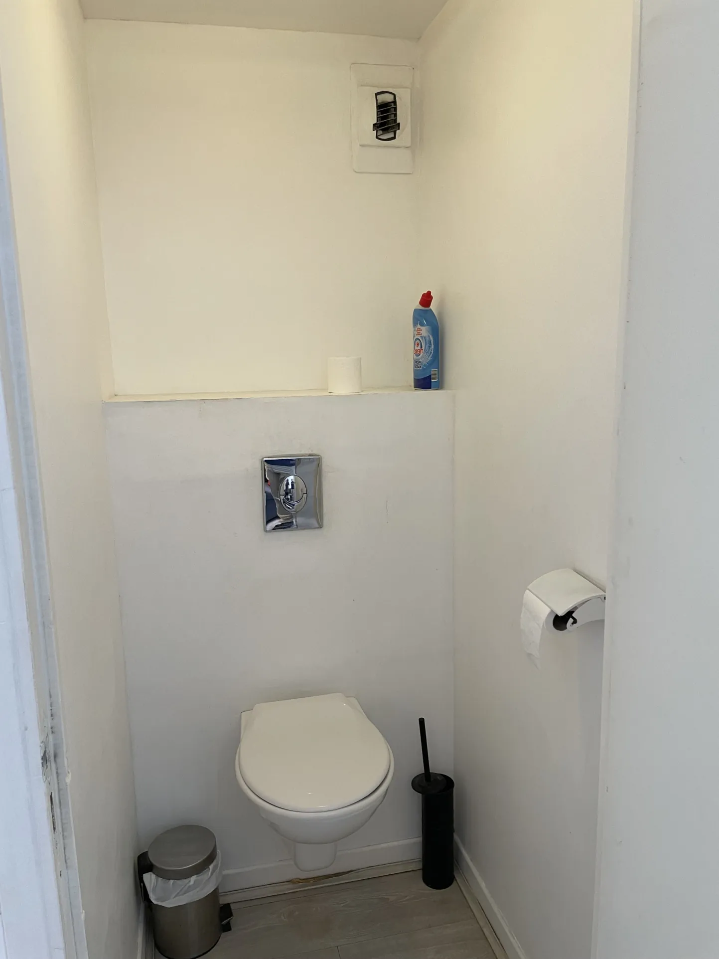 Appartement T4 à Dijon proche Gare et Arquebuse avec deux logements meublés 