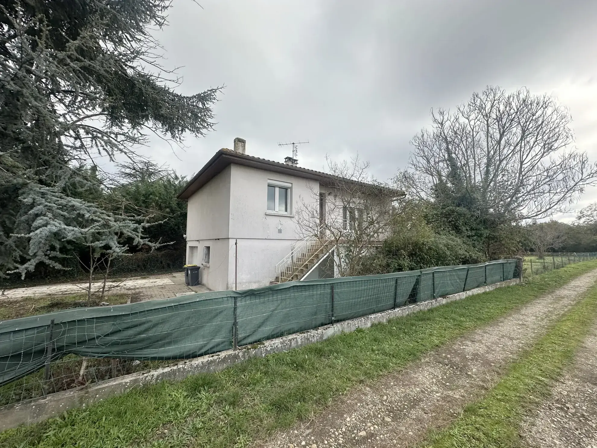 Maison à Tonneins de 107m² avec 3 chambres et jardin de 2046m²