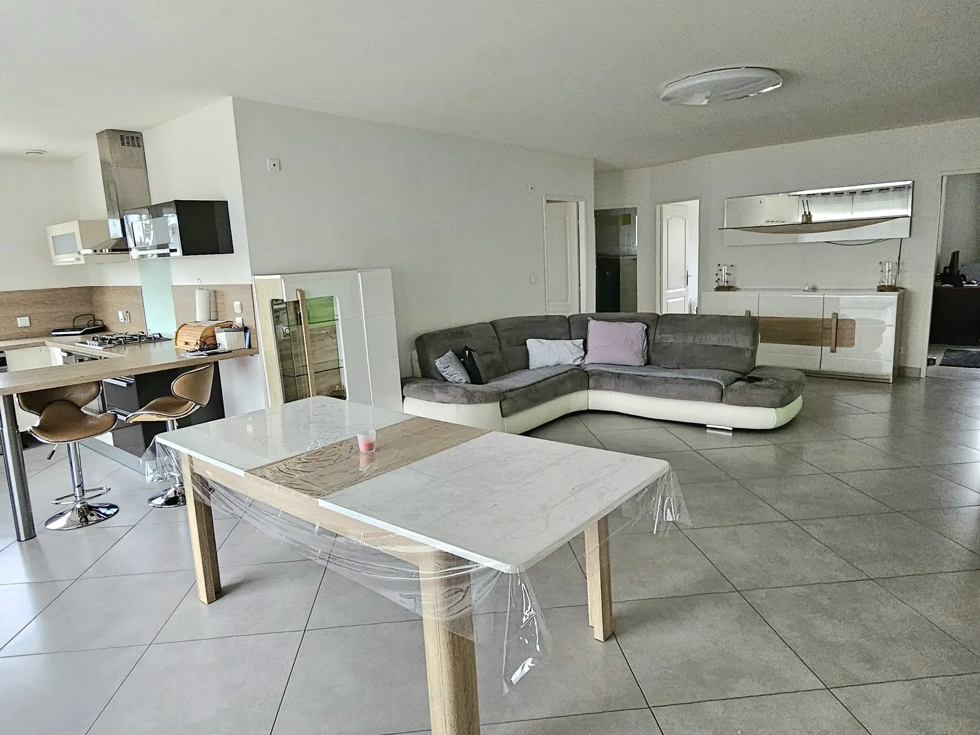 Maison de plain-pied à Saint-Dizier (97 m², 2015) avec garage et jardin