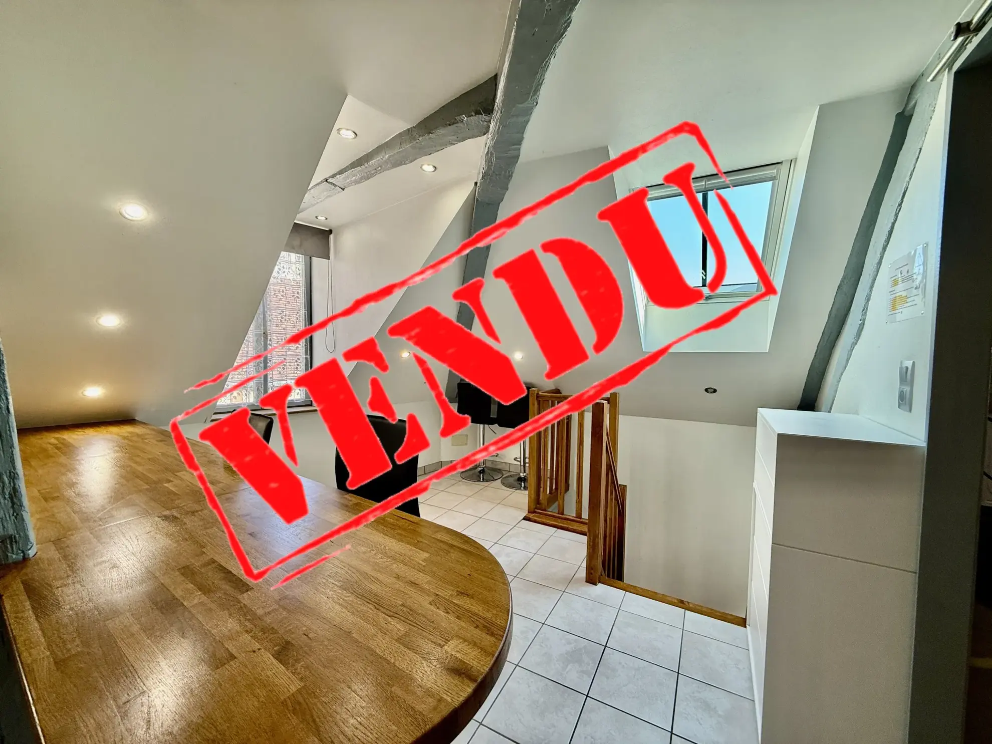 Charmant studio duplex de 54 m² en plein centre d'Auxerre