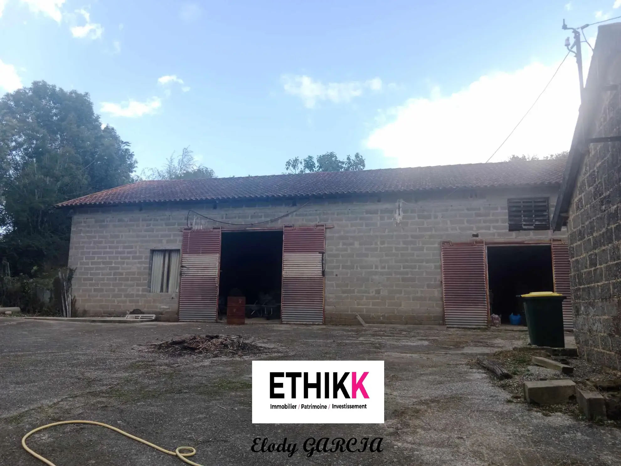 Ferme avec terrain, granges, et potentiel commercial à Casteide Candau