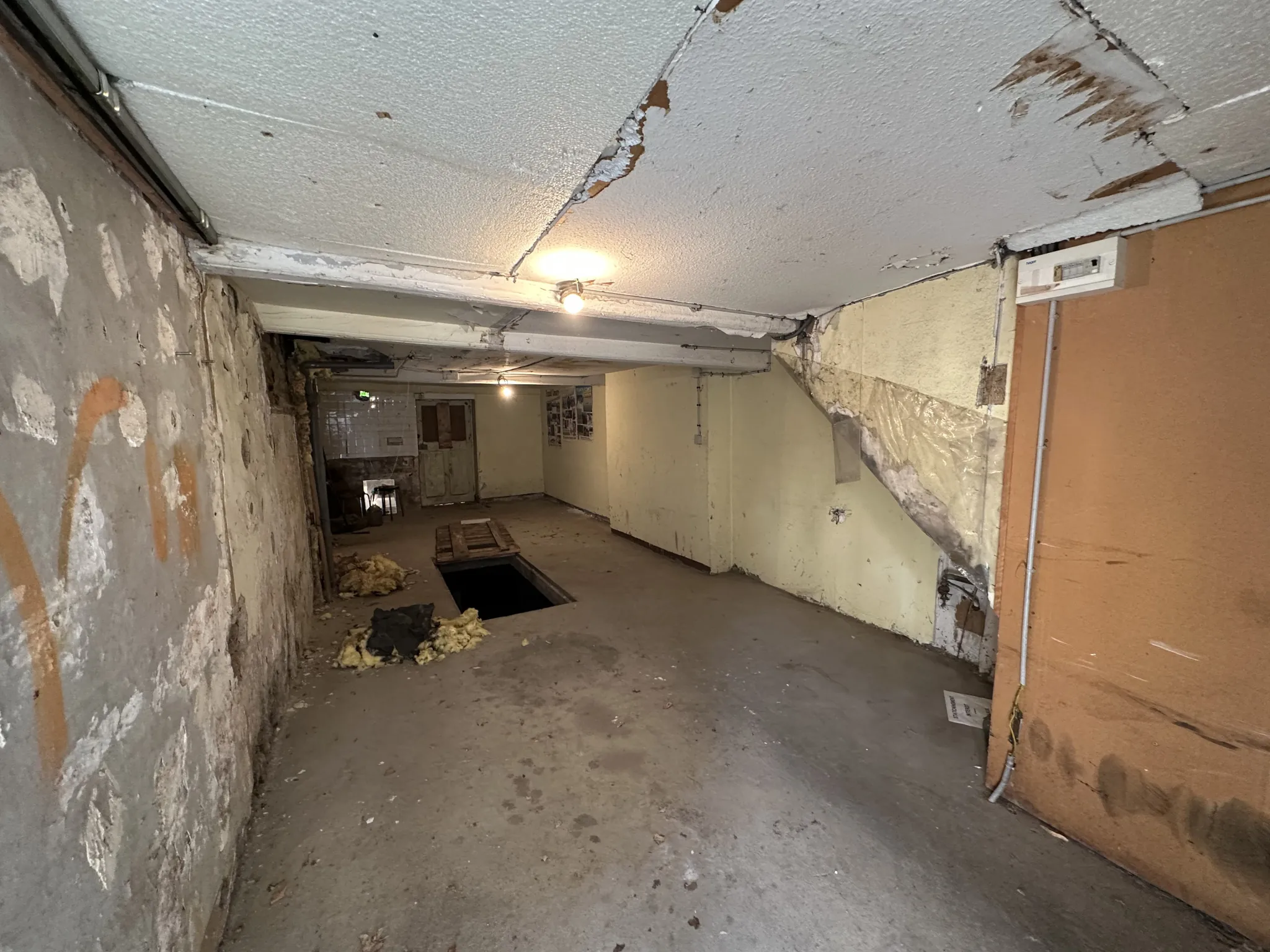 Immeuble à vendre à Clermont-Ferrand près des écoles et faculté, potentiel locatif élevé 