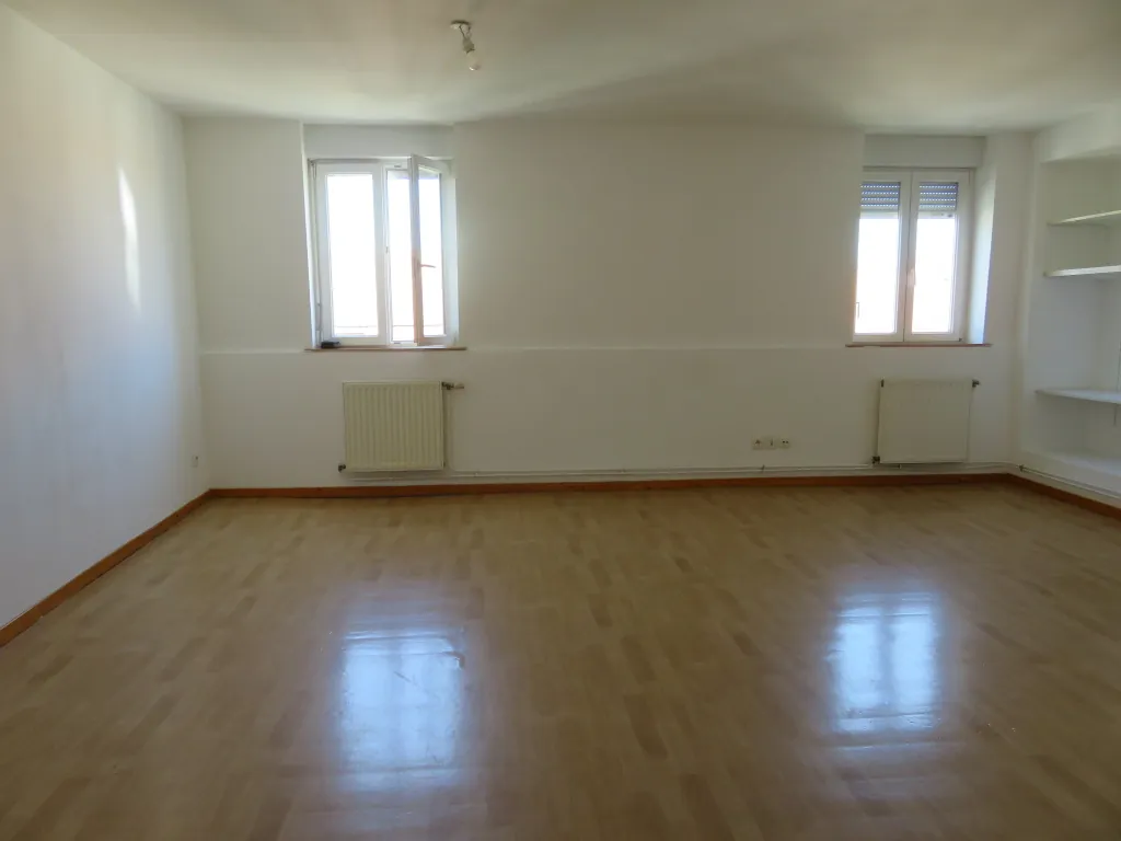 Bel appartement duplex lumineux de 58m² à Dunkerque, idéal pour investissement 