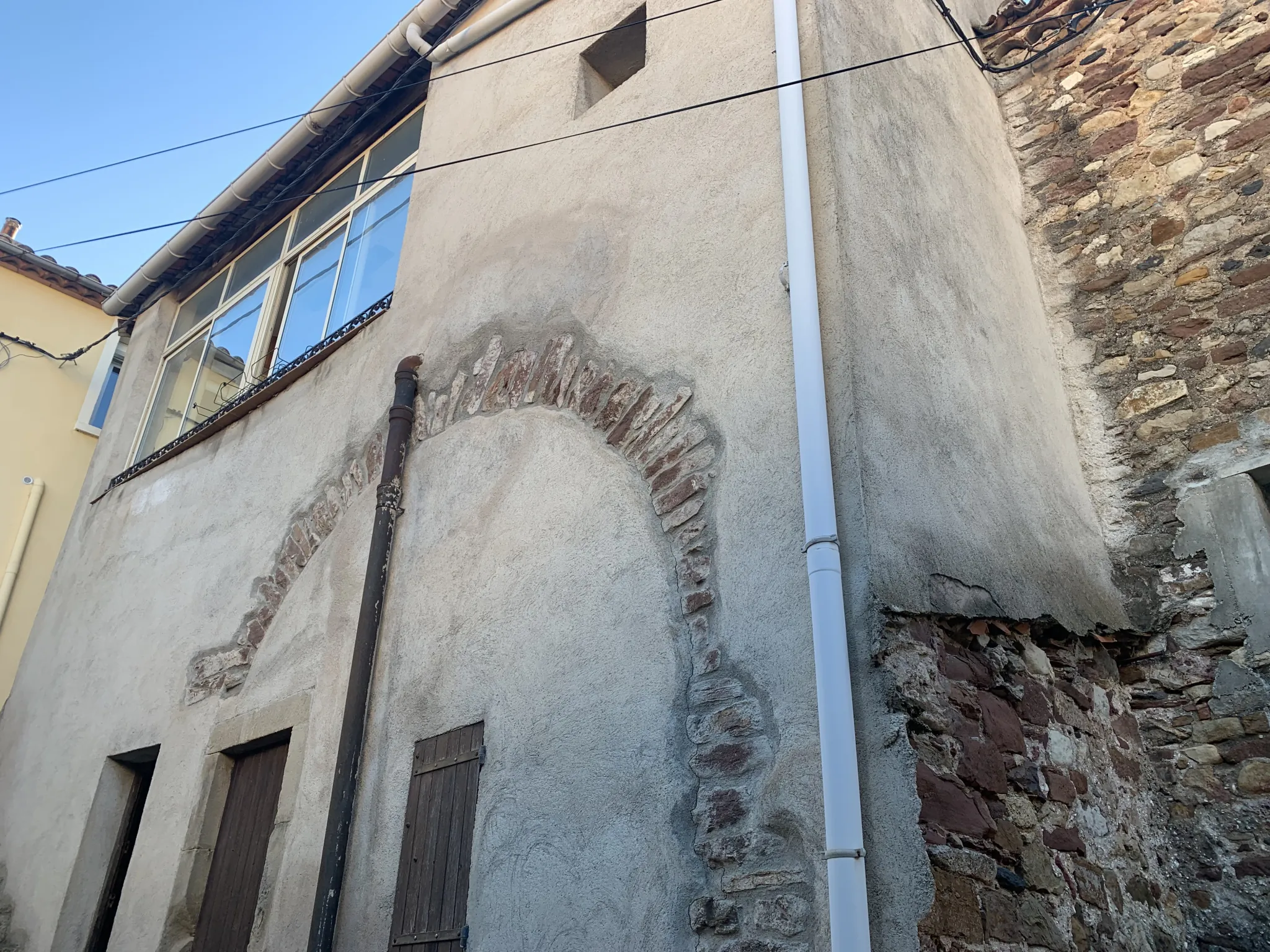 Maison de village à vendre à Le Bousquet d'Orb - Rénovation possible 