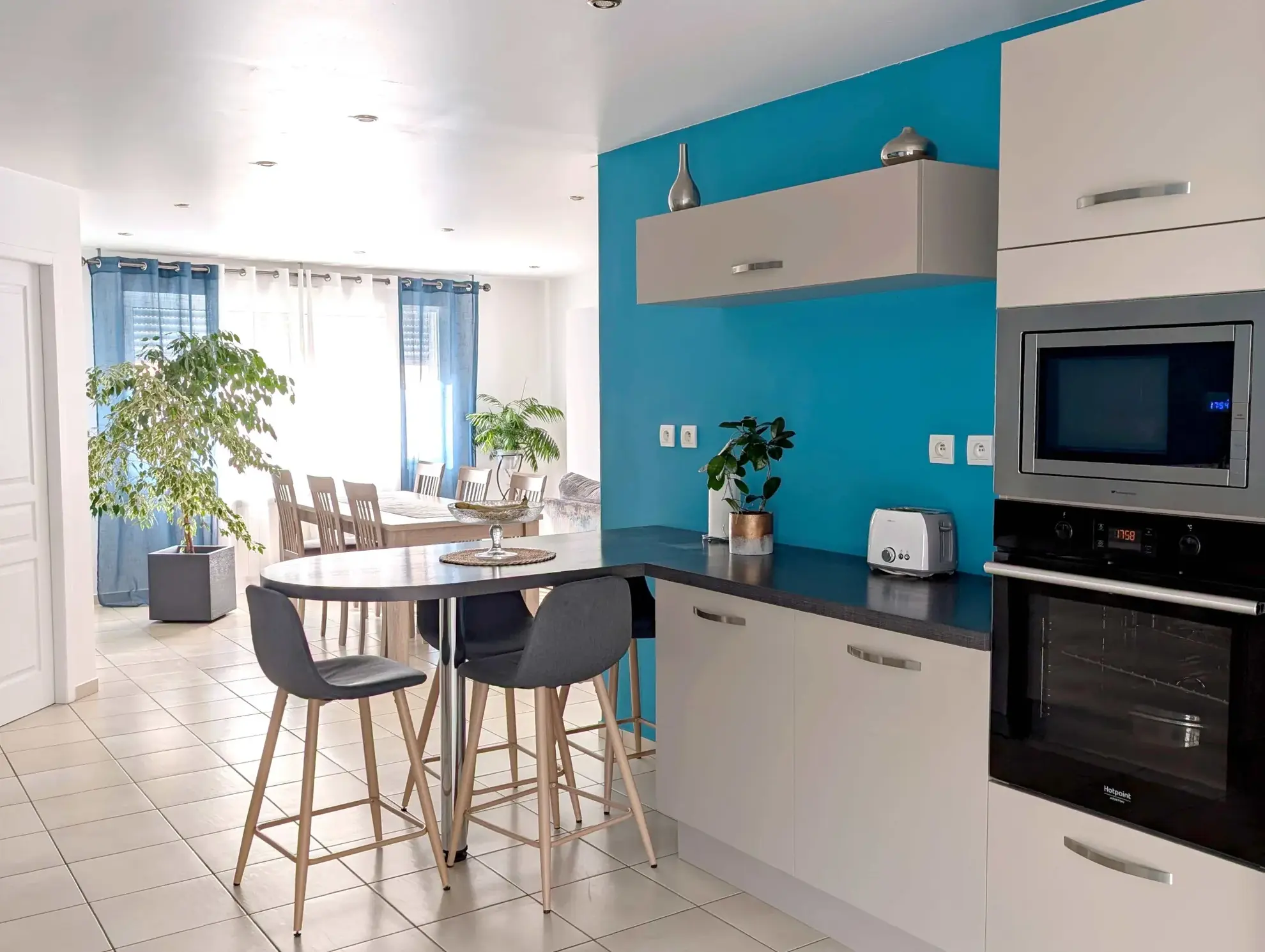 Maison mitoyenne rénovée de 142 m² à Oyonnax près du centre-ville