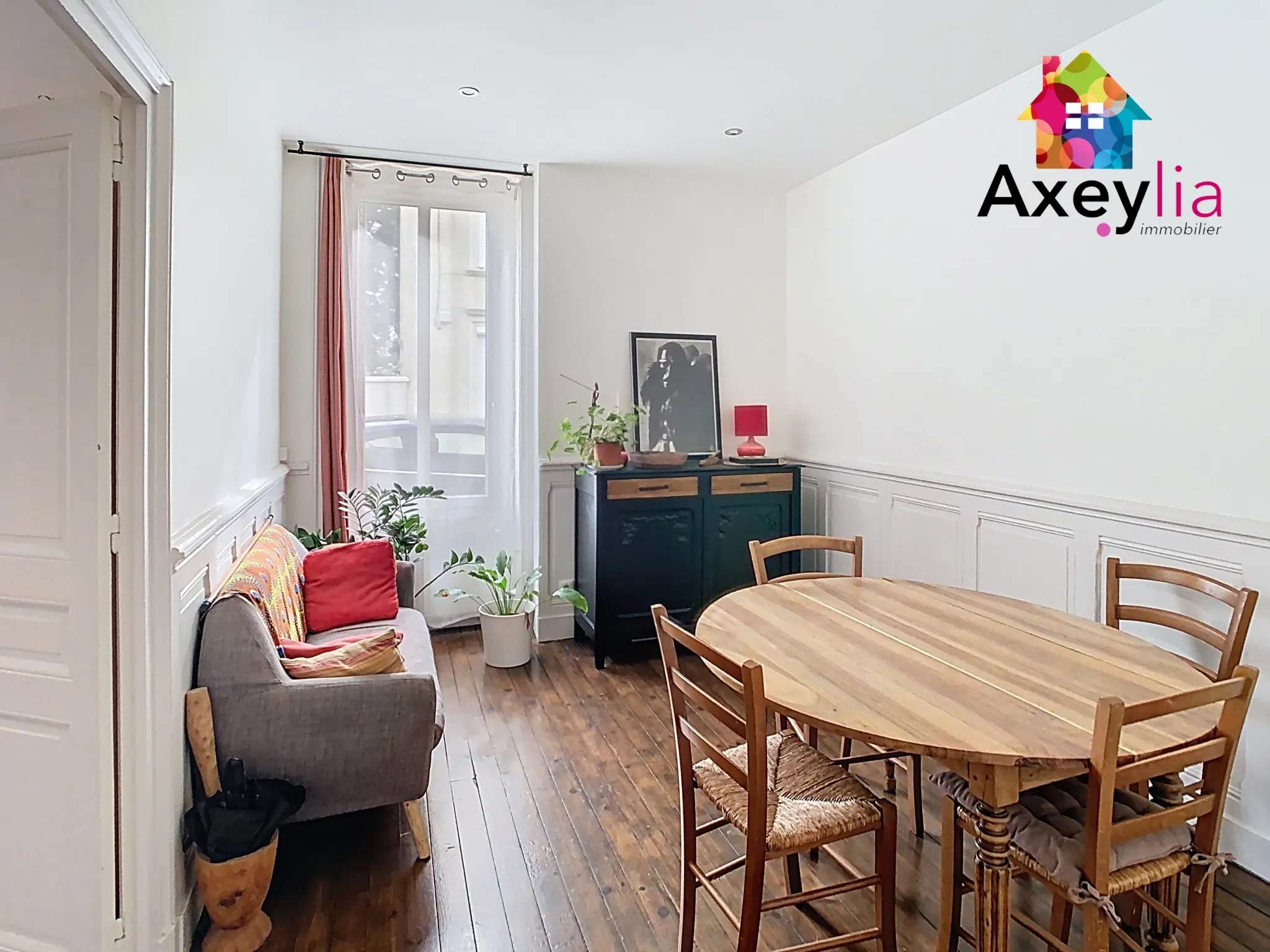 Appartement T4 rénové en rez-de-jardin à Roanne près de la gare 