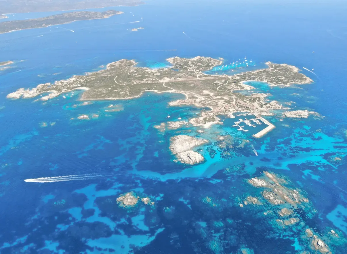 Appartement T4 avec terrasse panoramique à Bonifacio, vue mer exceptionnelle