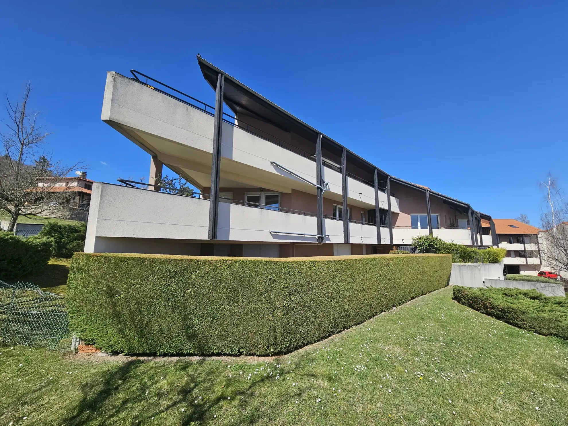 Appartement T4 avec terrasse, garage et vue sud-est à Chamalières