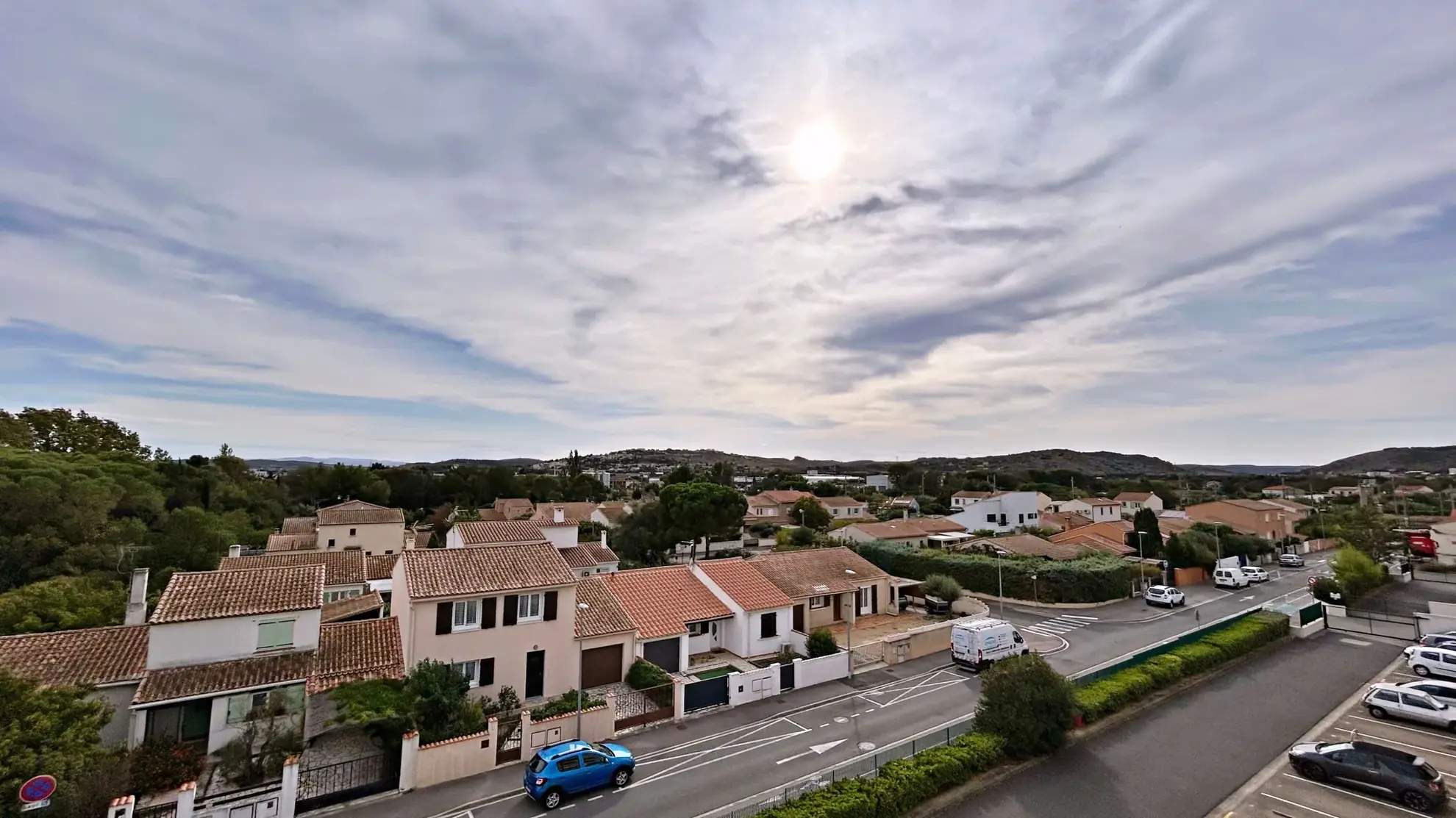 Appartement 5 pièces de 99 m2 à Narbonne avec vue dégagée et stationnement 