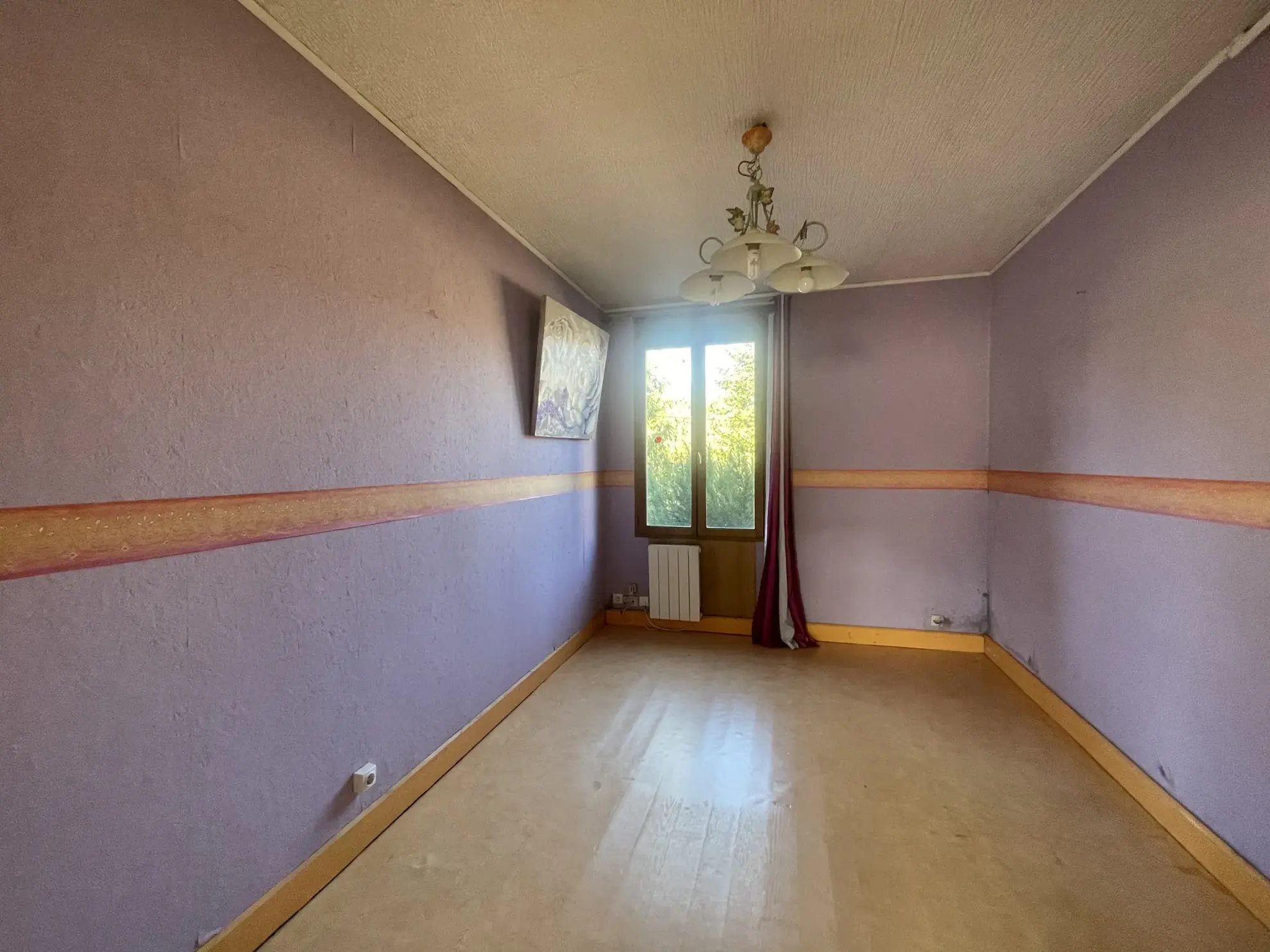 Maison à Châtillon-St-Jean (26) de 95m² avec potentiel sur terrain de 912m² 