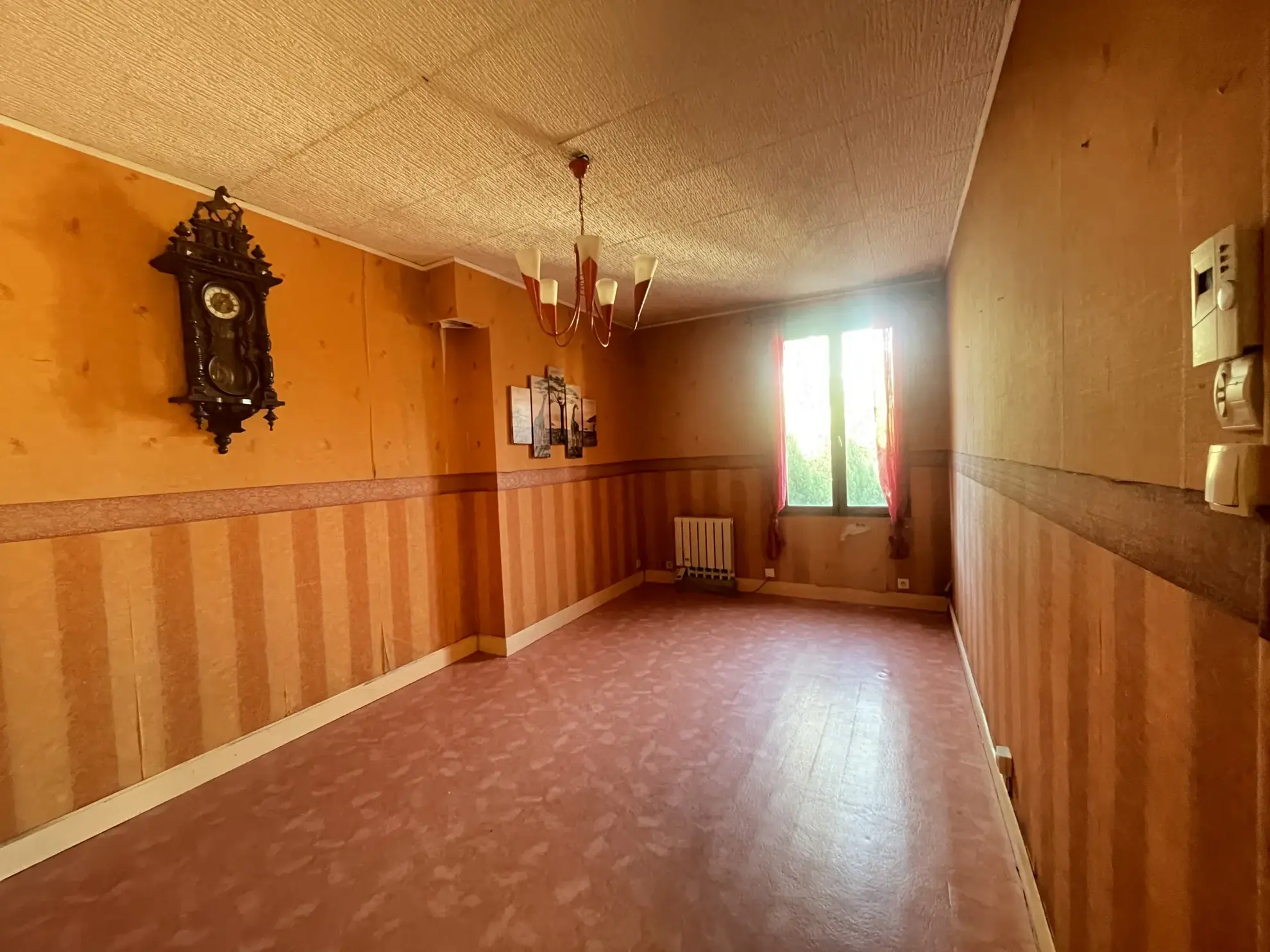Maison à Châtillon-St-Jean (26) de 95m² avec potentiel sur terrain de 912m² 