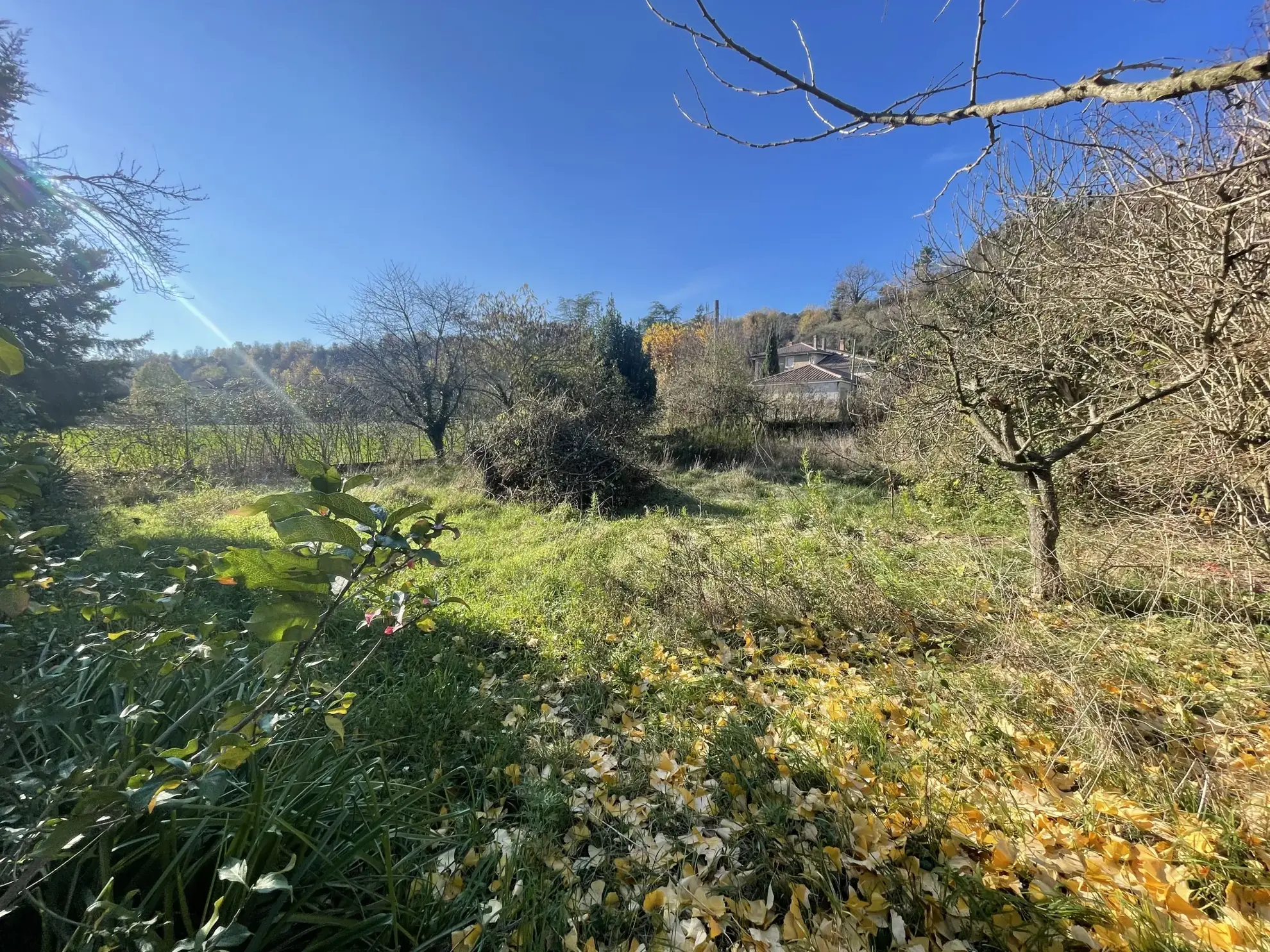 Maison à Châtillon-St-Jean (26) de 95m² avec potentiel sur terrain de 912m² 