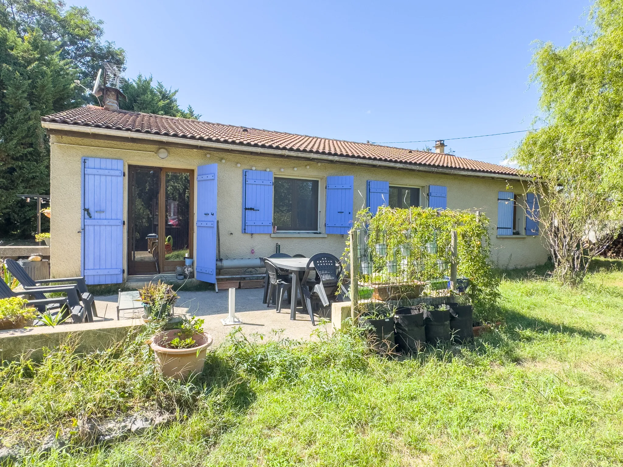 Maison de plain-pied à Baix avec grand terrain - 90m² 