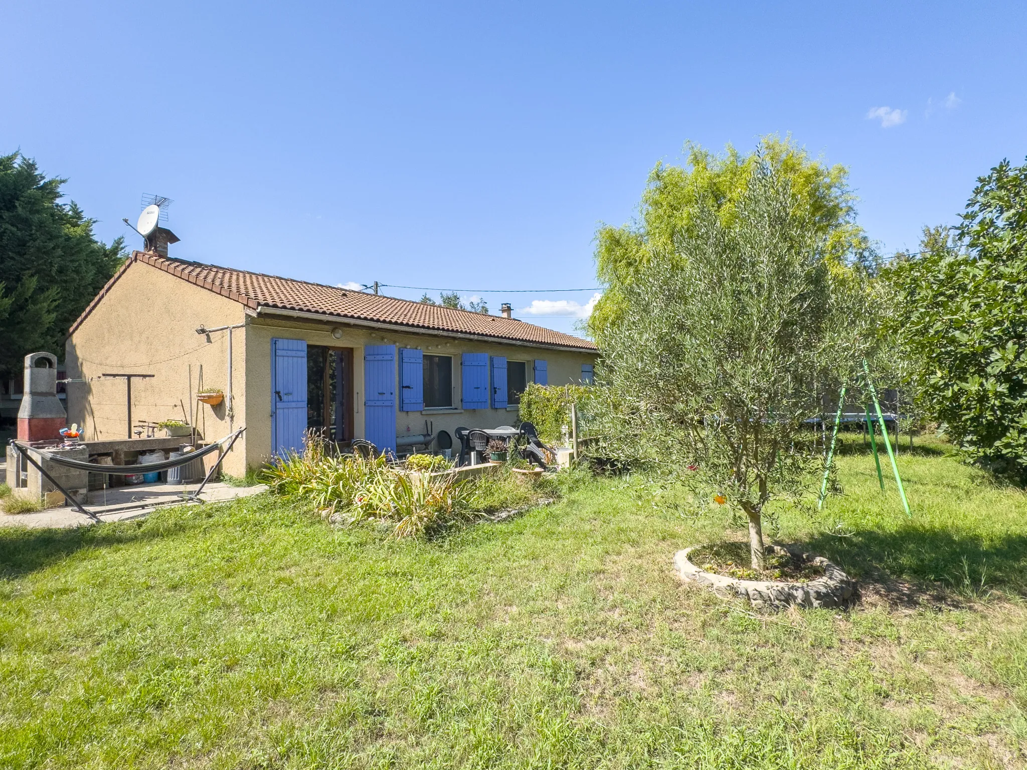 Maison de plain-pied à Baix avec grand terrain - 90m² 