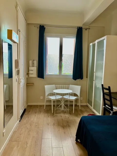 Studio à vendre dans le quartier des Musiciens à Nice - Excellent état et emplacement privilégié
