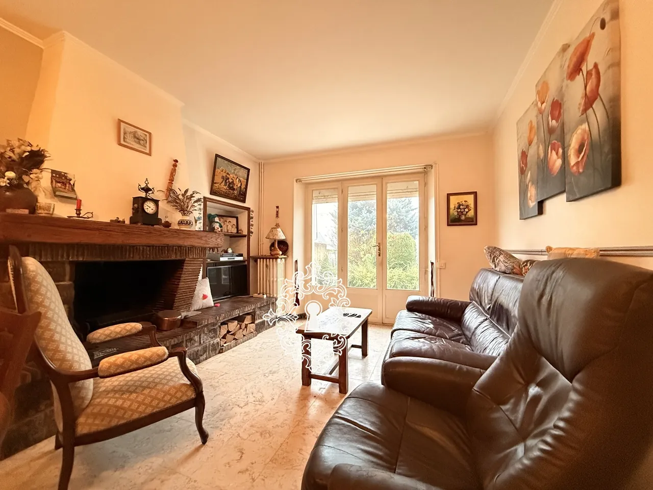 Maison indépendante à Donnemarie-Dontilly – 5 chambres, terrain de 1150 m², à rénover, faible performance énergétique 