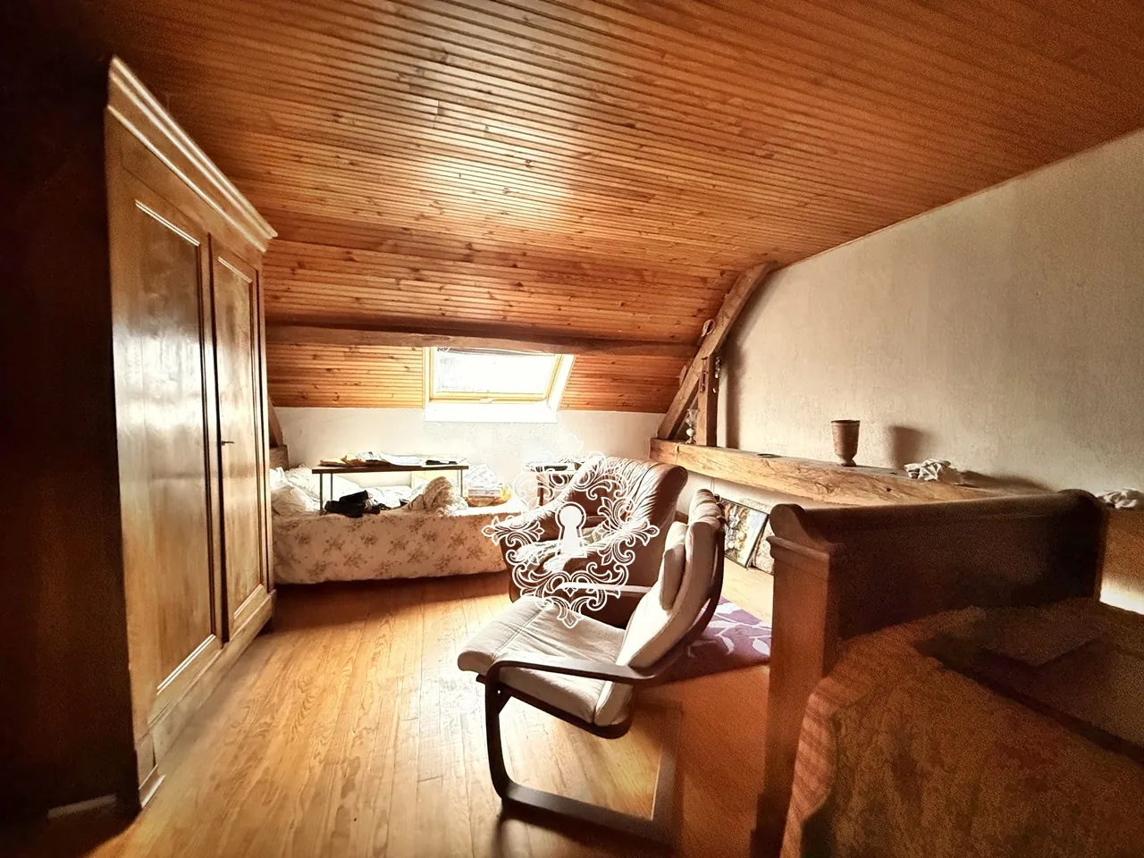 Maison indépendante à Donnemarie-Dontilly – 5 chambres, terrain de 1150 m², à rénover, faible performance énergétique 