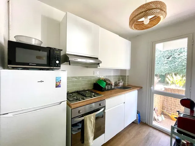 Appartement T2 lumineux de 44 m² à Toulouse Rangueil avec balcon et parking sécurisé 