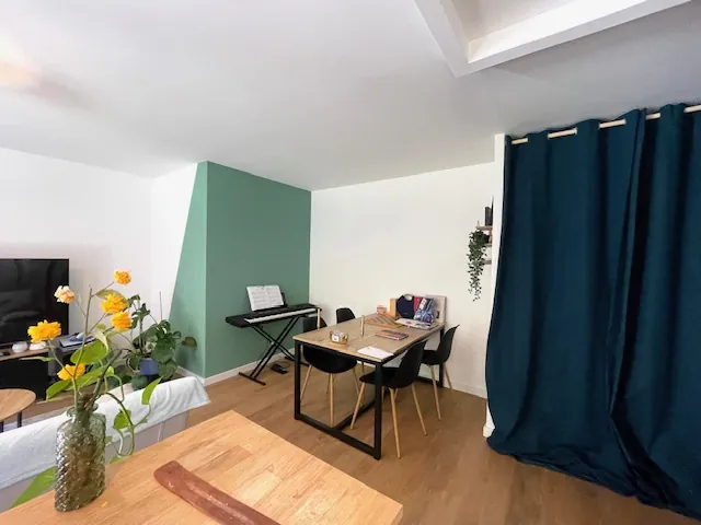 Appartement T2 lumineux de 44 m² à Toulouse Rangueil avec balcon et parking sécurisé 