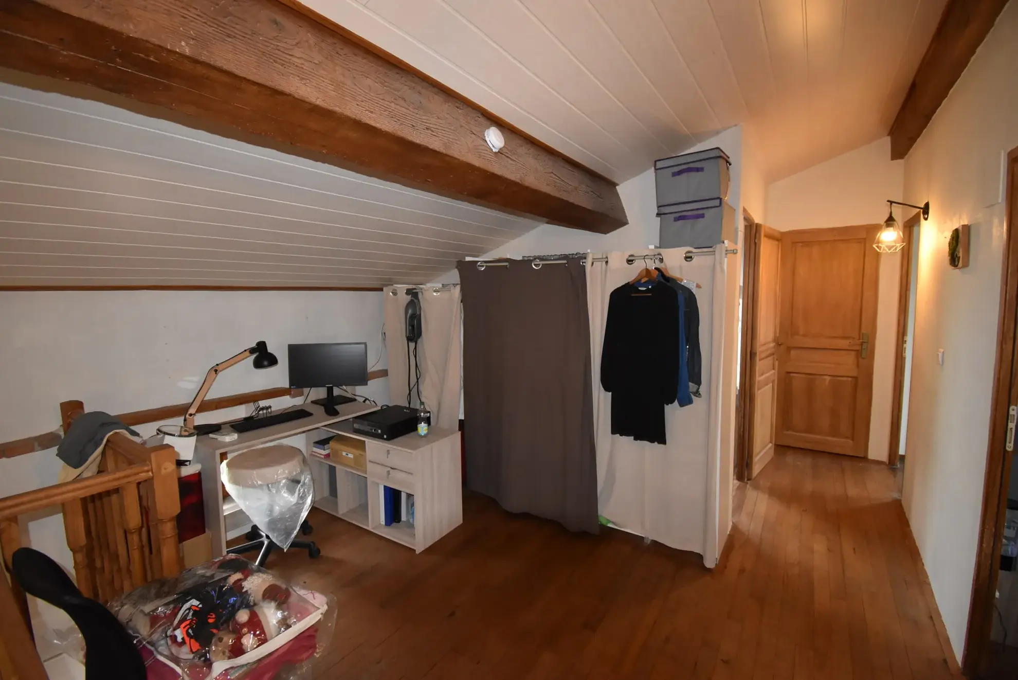 Maison de village à vendre à Mazères (09) - 113 m² avec terrasse et garage 