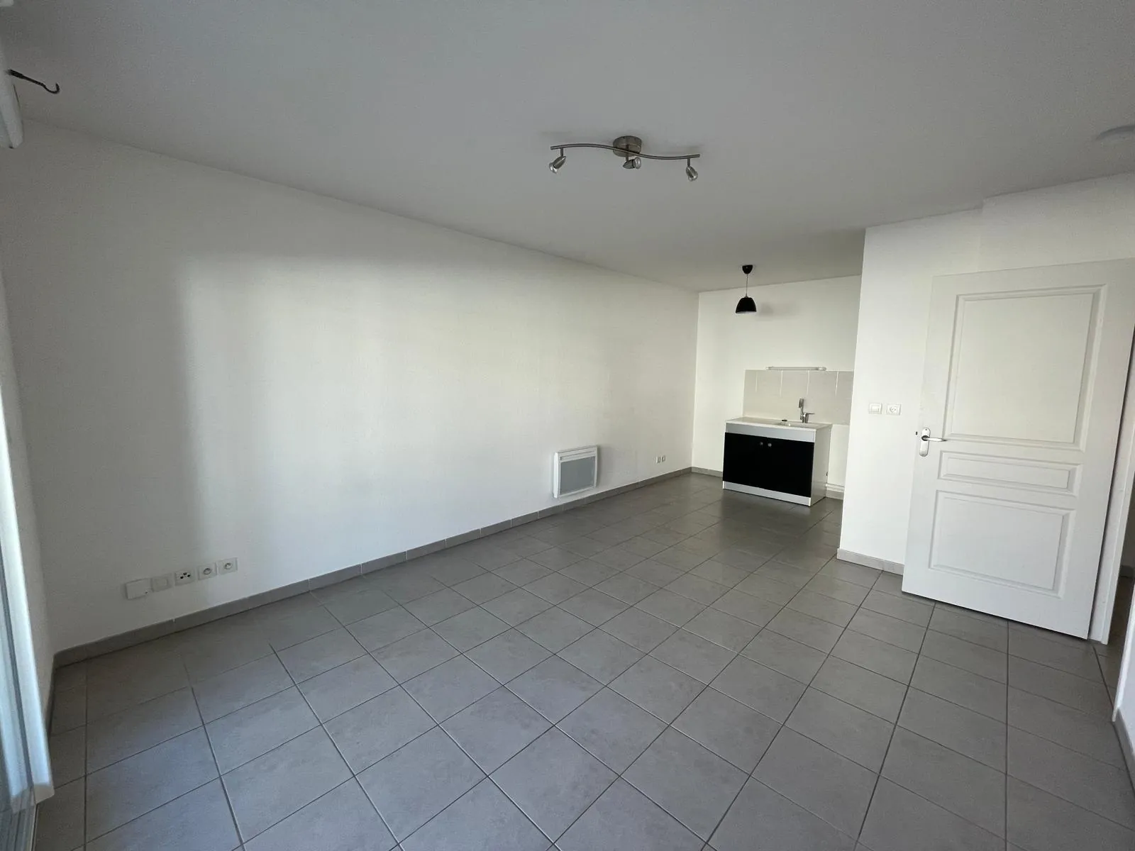 Appartement T2 à vendre à Montpellier avec terrasse et garage - Quartier Hôpitaux-Facultés 
