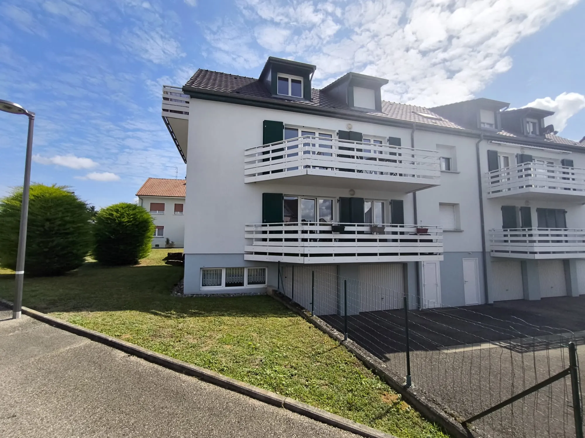 Appartement T4 à Hésingue avec 3 chambres, garage et proximité des écoles