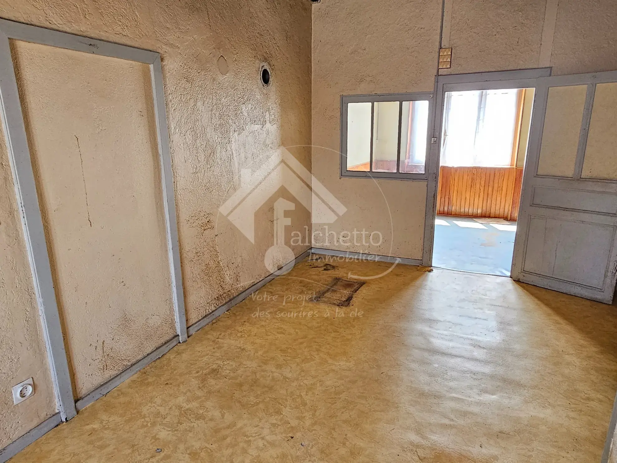 Charmante maison de village de 130 m² avec deux logements à Saint-Léon 