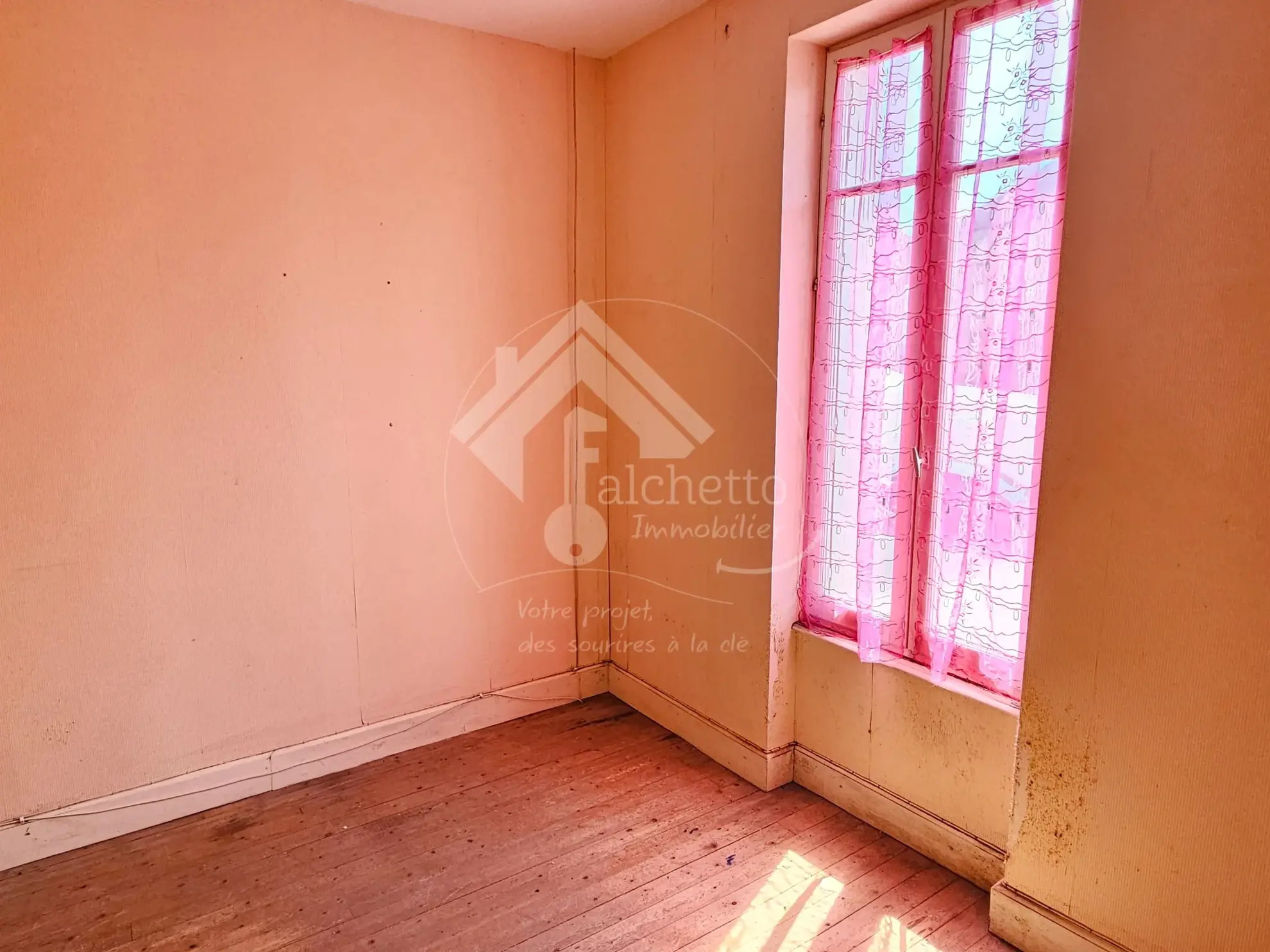 Charmante maison de village de 130 m² avec deux logements à Saint-Léon 