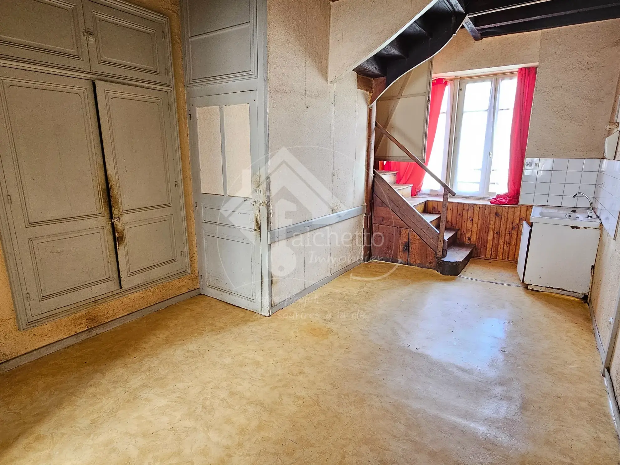 Charmante maison de village de 130 m² avec deux logements à Saint-Léon 