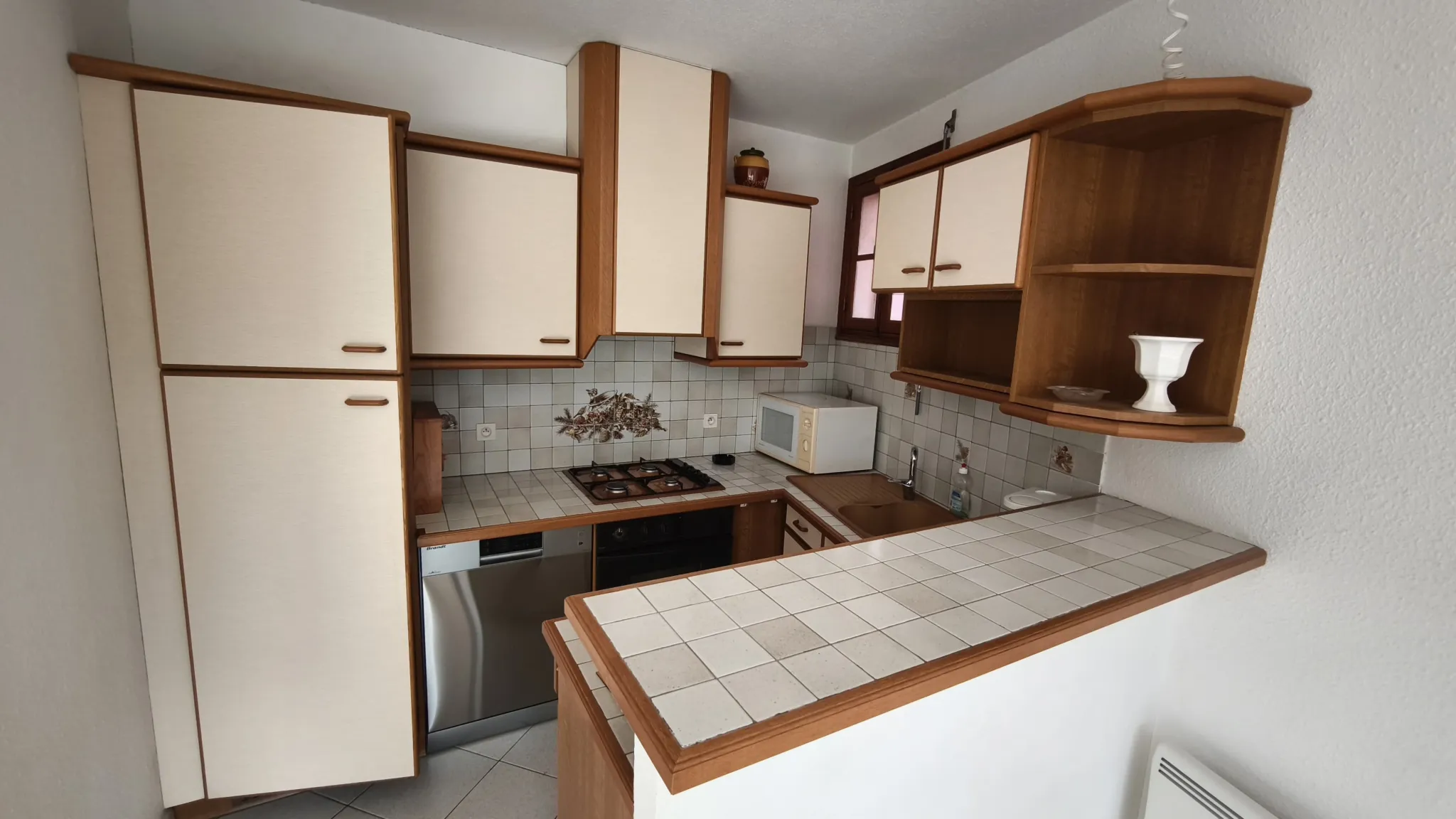 Maison de ville à Banyuls-sur-Mer avec terrasse, garage et vue montagne à vendre 